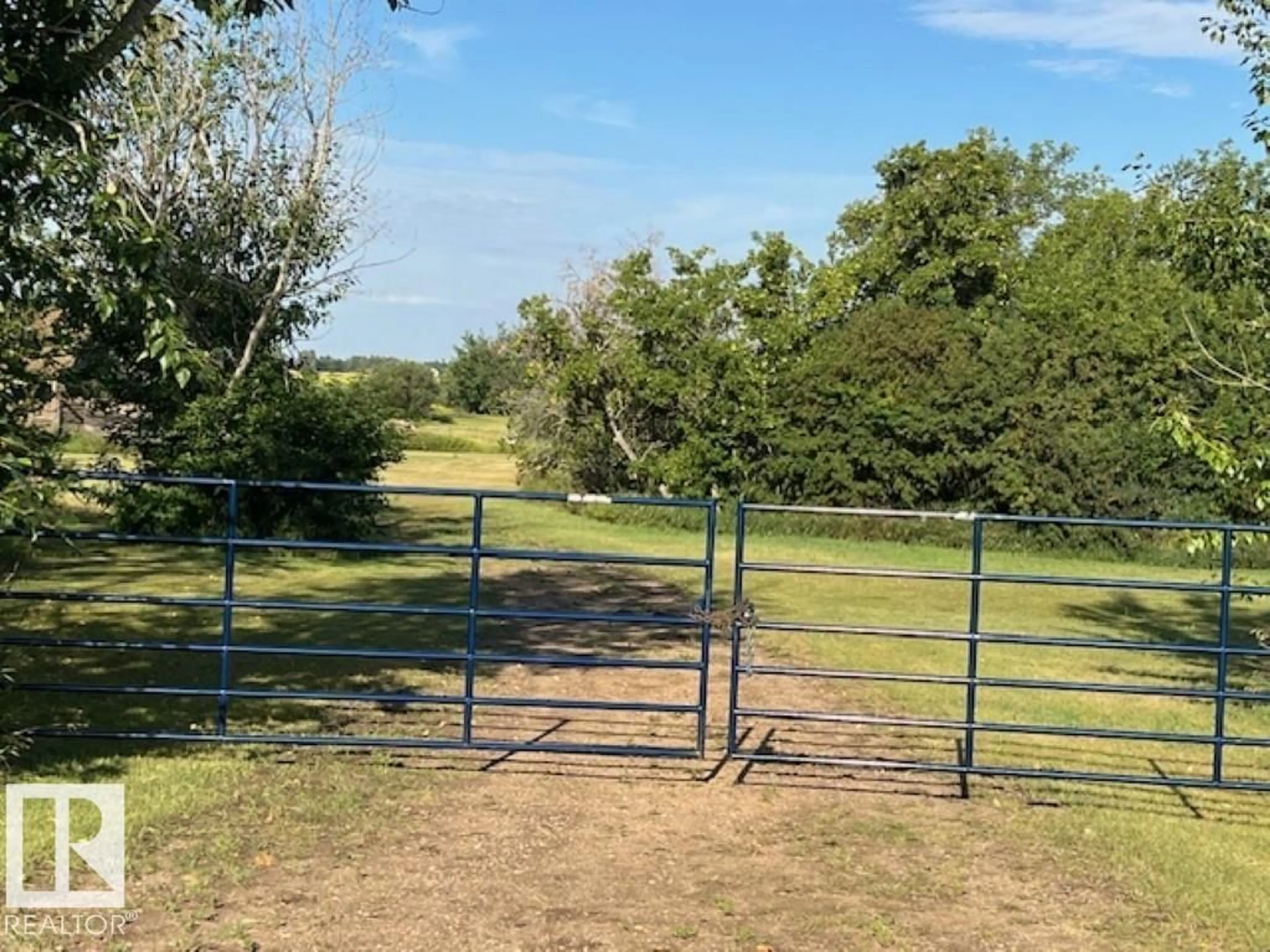 A pic from outside/outdoor area/front of a property/back of a property/a pic from drone, forest/trees view for 54112 RGE ROAD 152, Rural Minburn County Alberta T9C1R2
