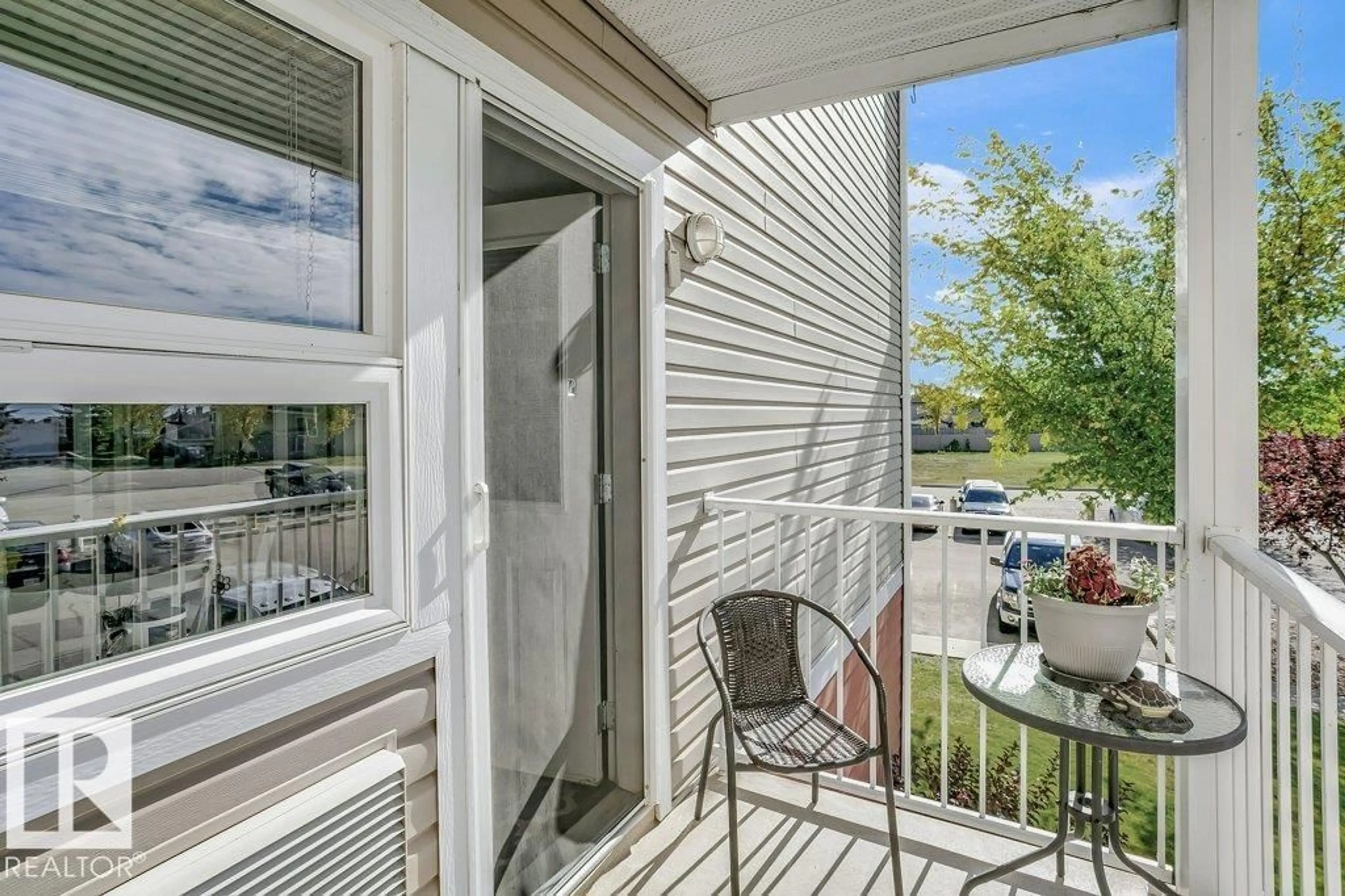 Patio, water/lake/river/ocean view for 233 SOUTHFORT DR, Fort Saskatchewan Alberta T8L4R7