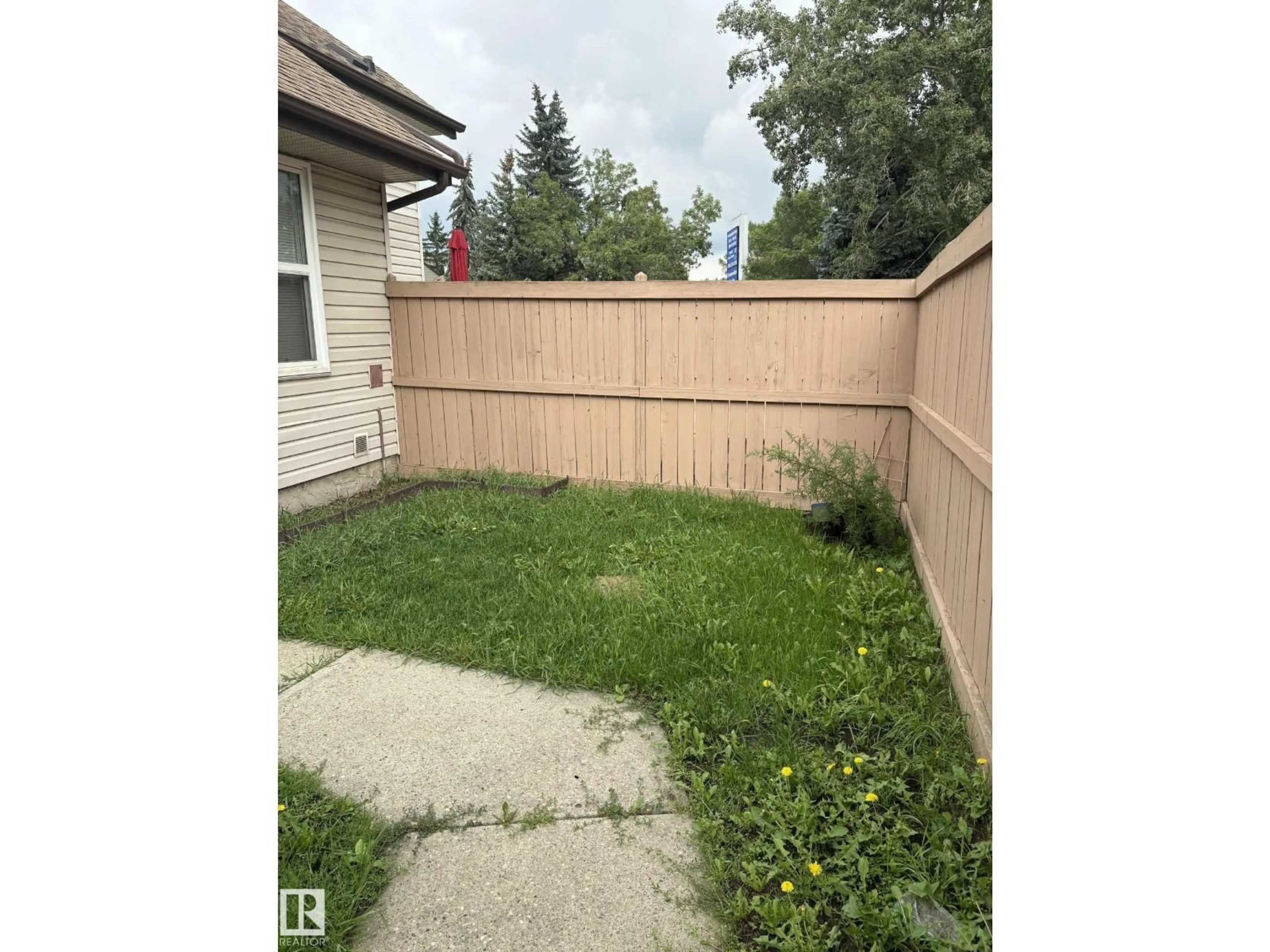 Patio, street for 20405 24 AV, Edmonton Alberta T6J4S2