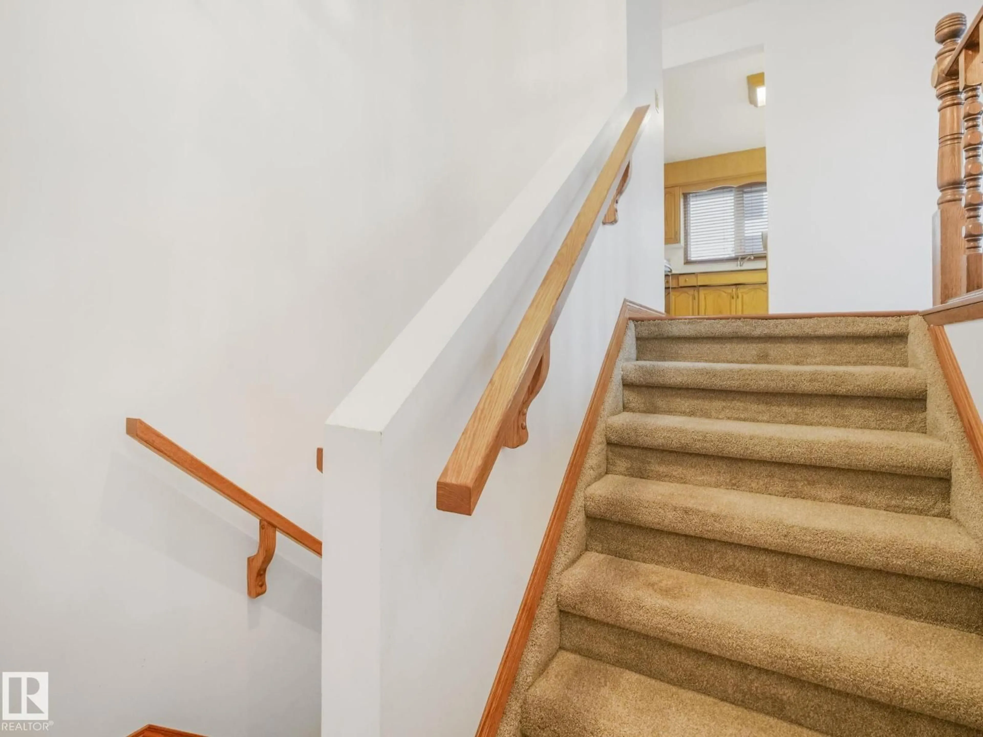 Stairs for NW - 16512 109 ST, Edmonton Alberta T5X1W9