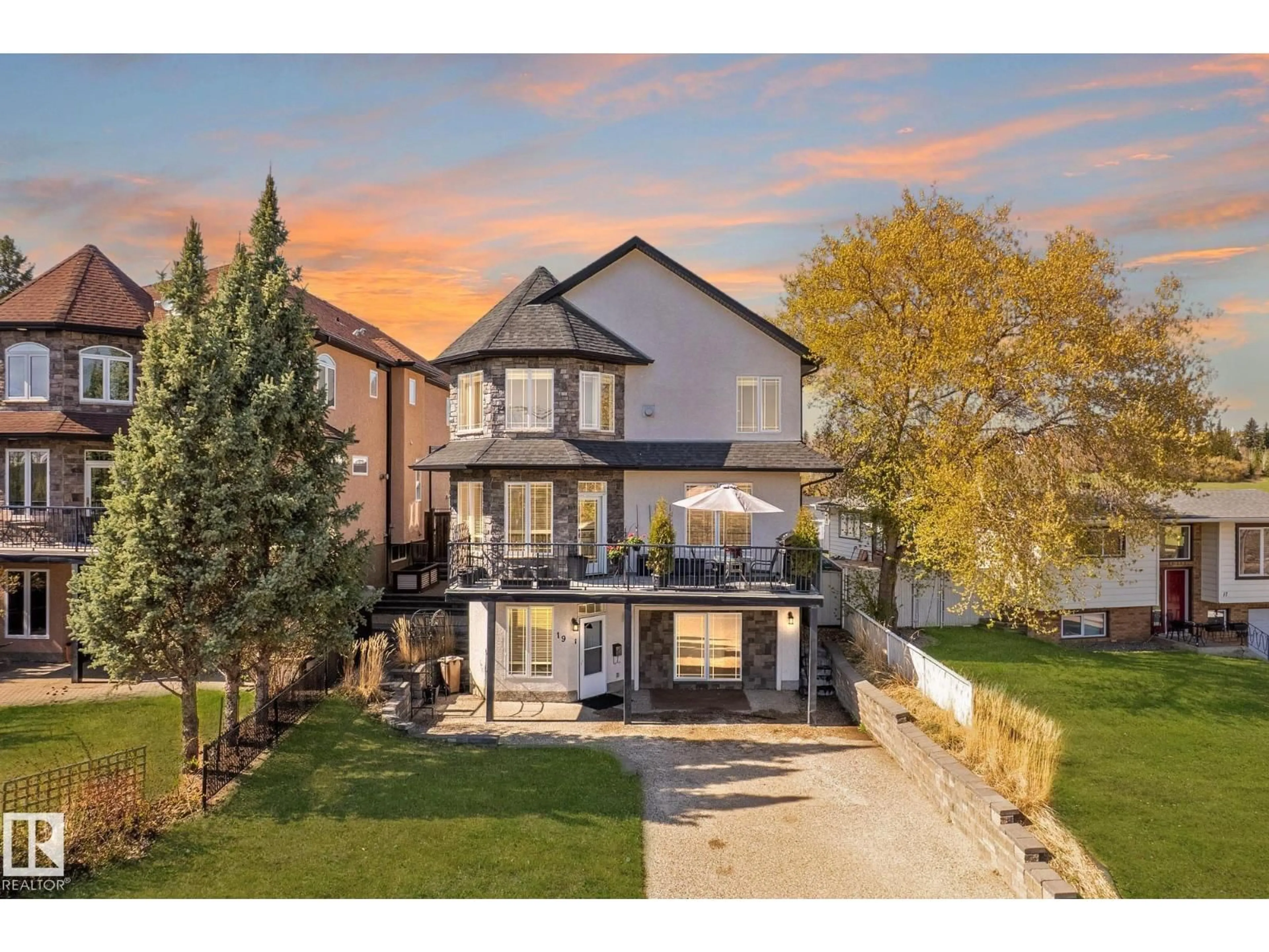 Home with brick exterior material, street for 19 MISSION AV, St. Albert Alberta T8N1H6