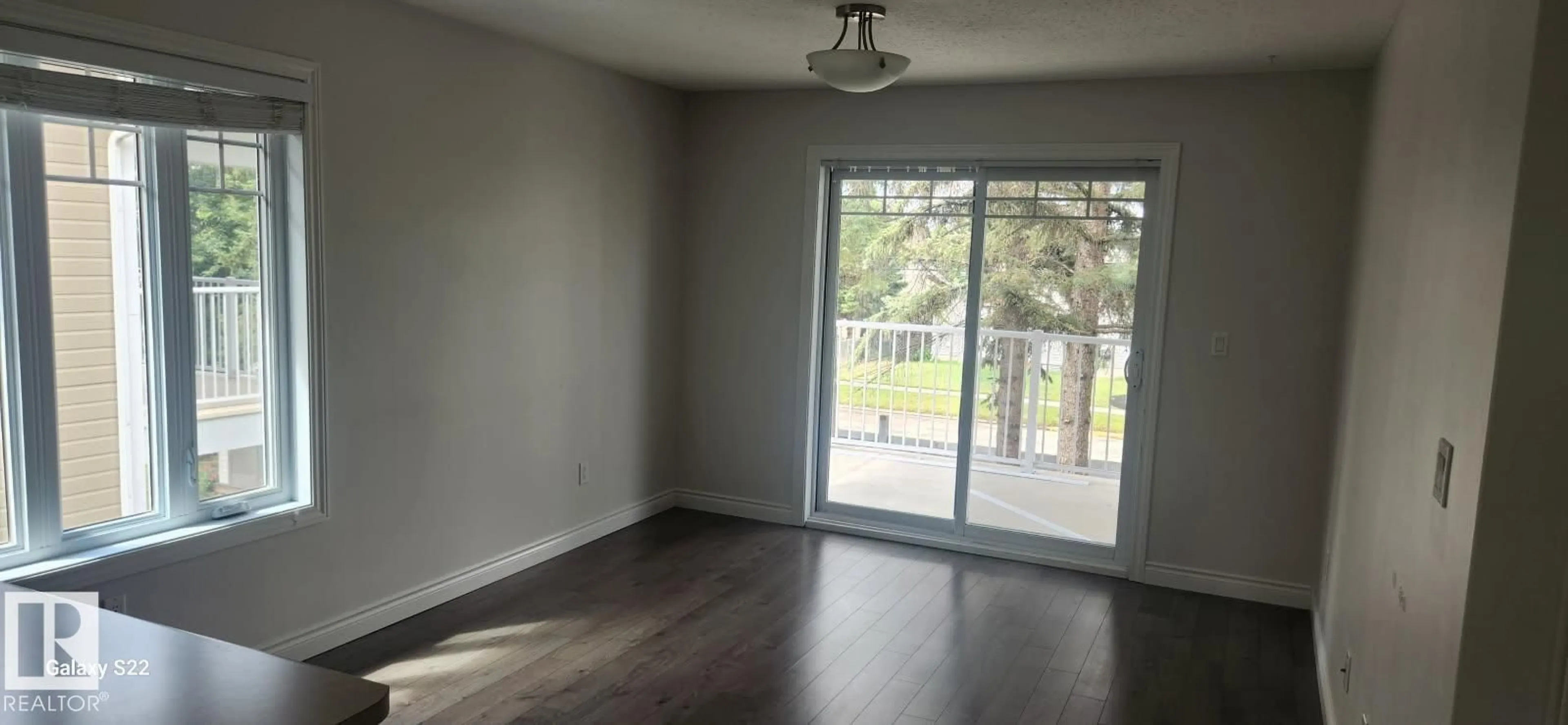 A pic of a room for 15 - 10107 101 AV, Morinville Alberta T8R1A6