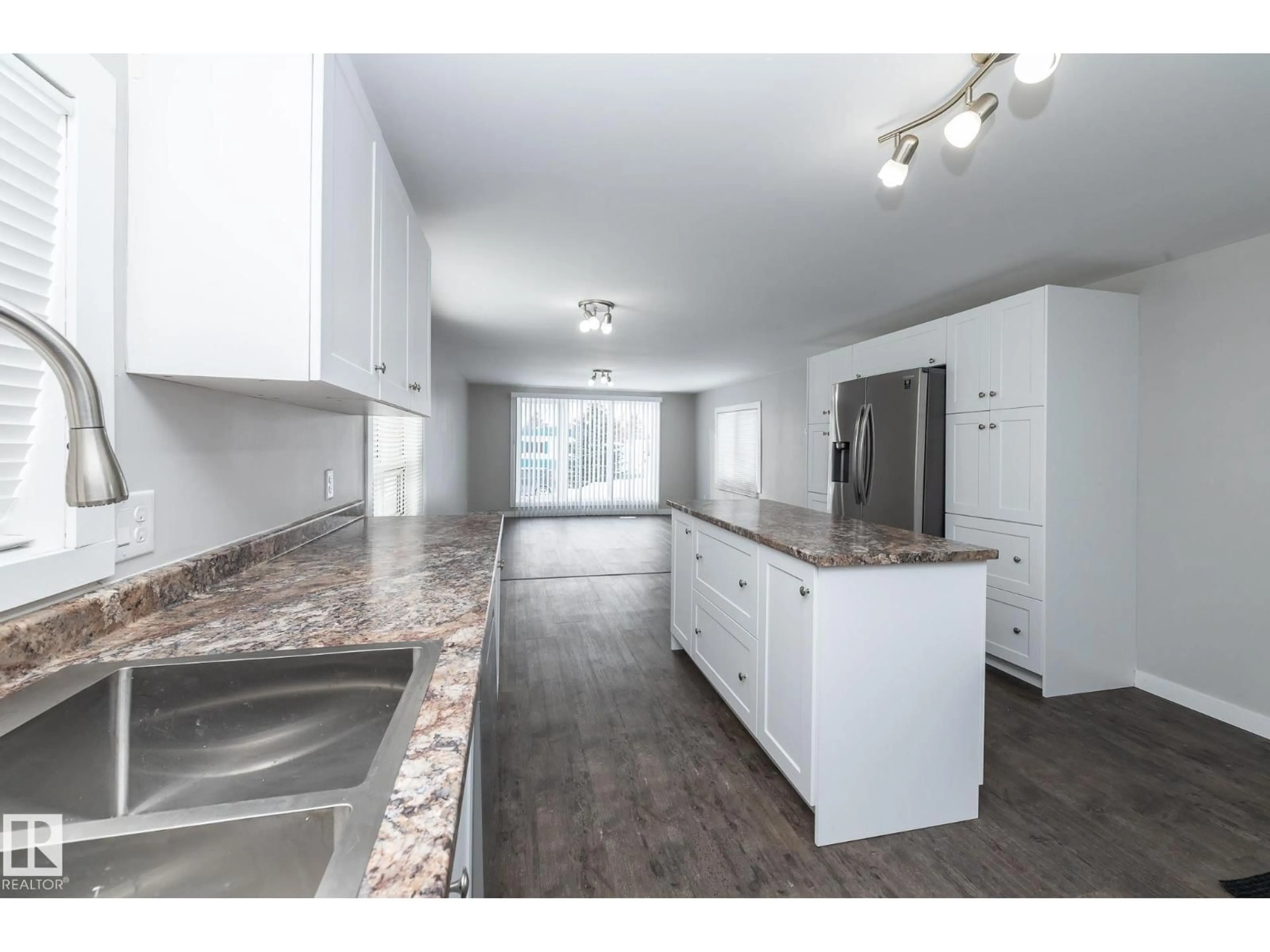 Unknown for 191 LEE RIDGE RD, Edmonton Alberta T6K0N1