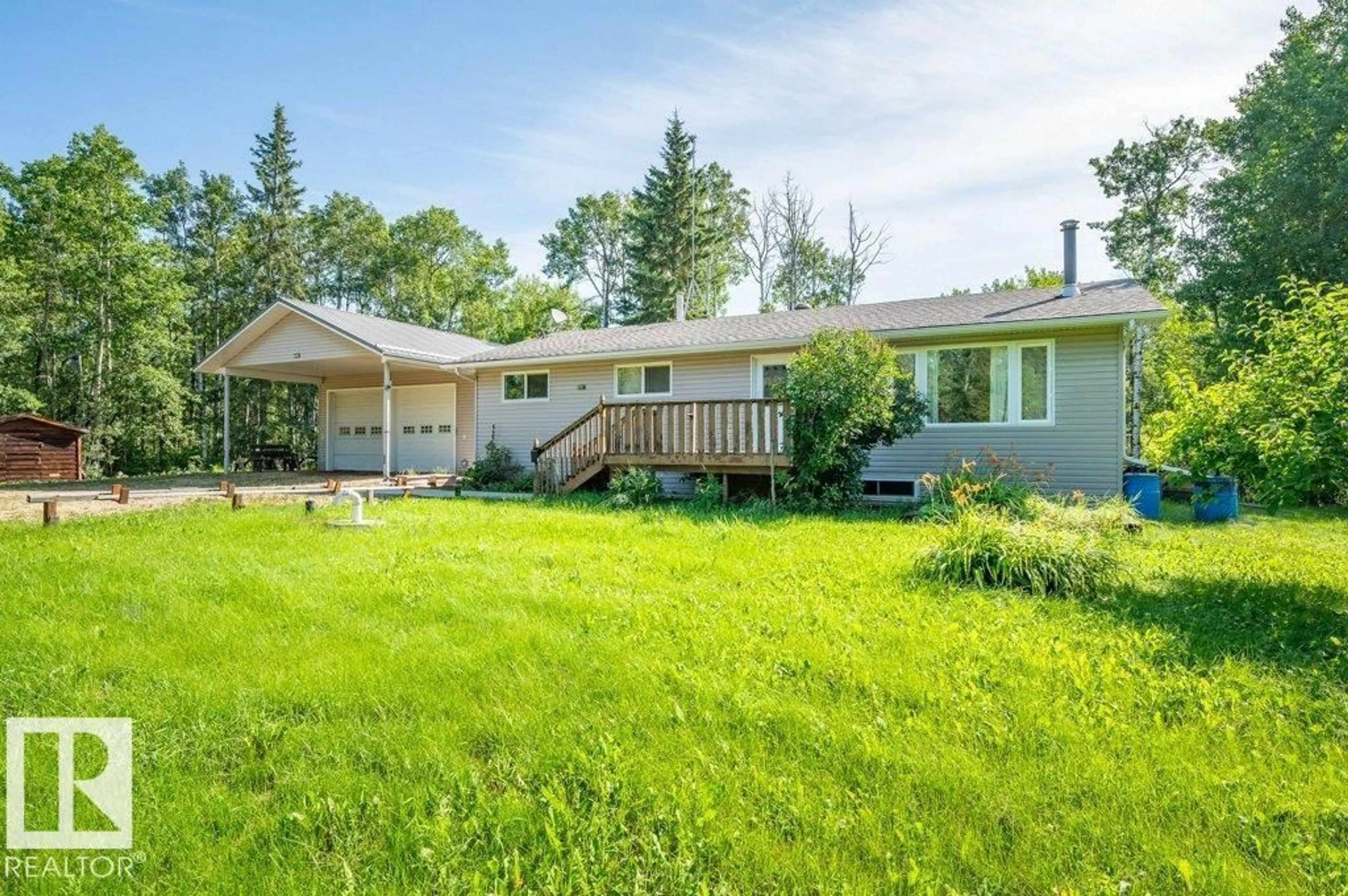 A pic from outside/outdoor area/front of a property/back of a property/a pic from drone, street for 220 RGE ROAD 231 RGE ROAD, Rural Leduc County Alberta T0B3M3