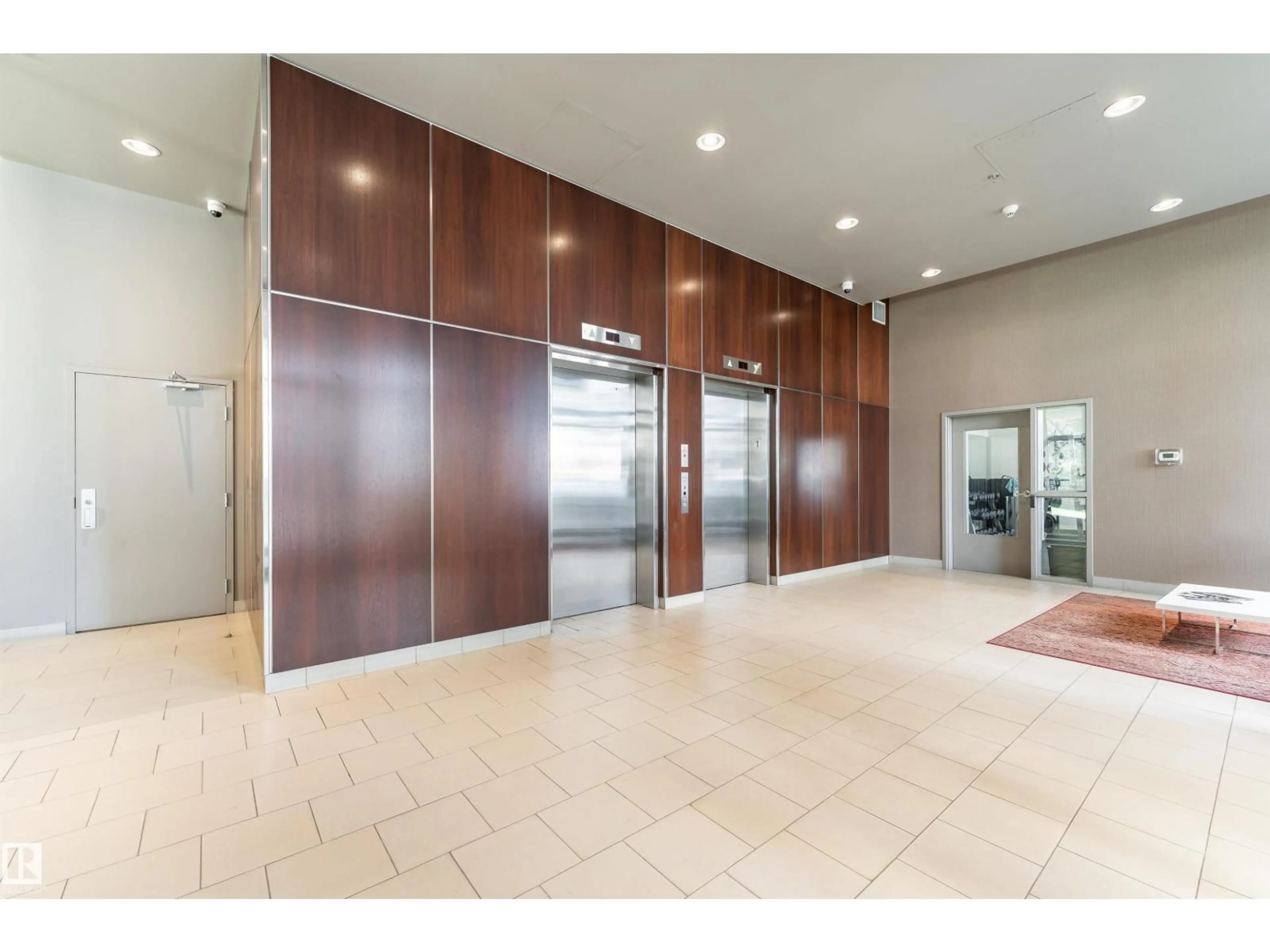Indoor foyer for #1103 - 10046 117 ST NW, Edmonton Alberta T5K1X2