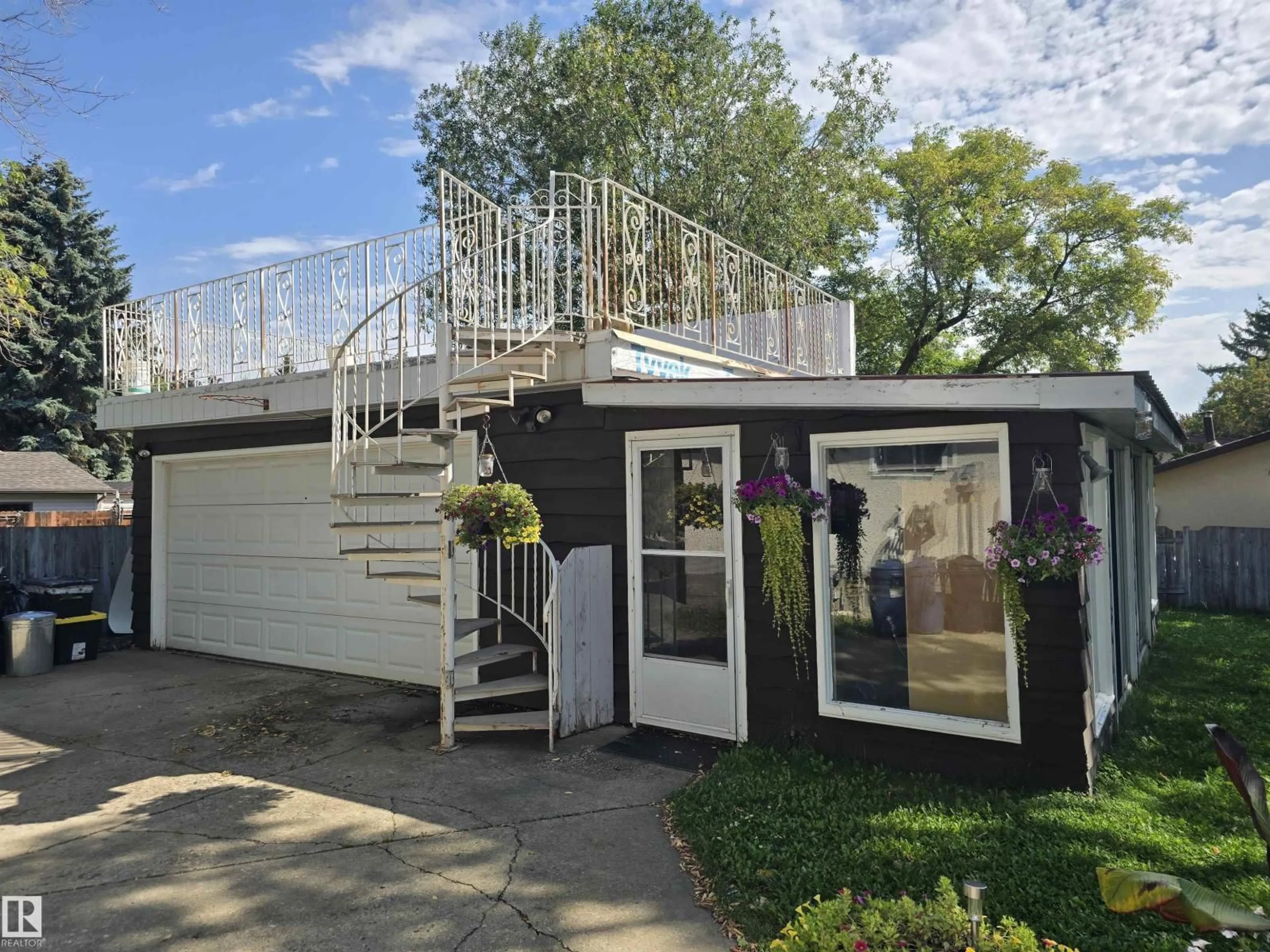 Unknown for 48 MEADOWOOD CR, Sherwood Park Alberta T8A0L7