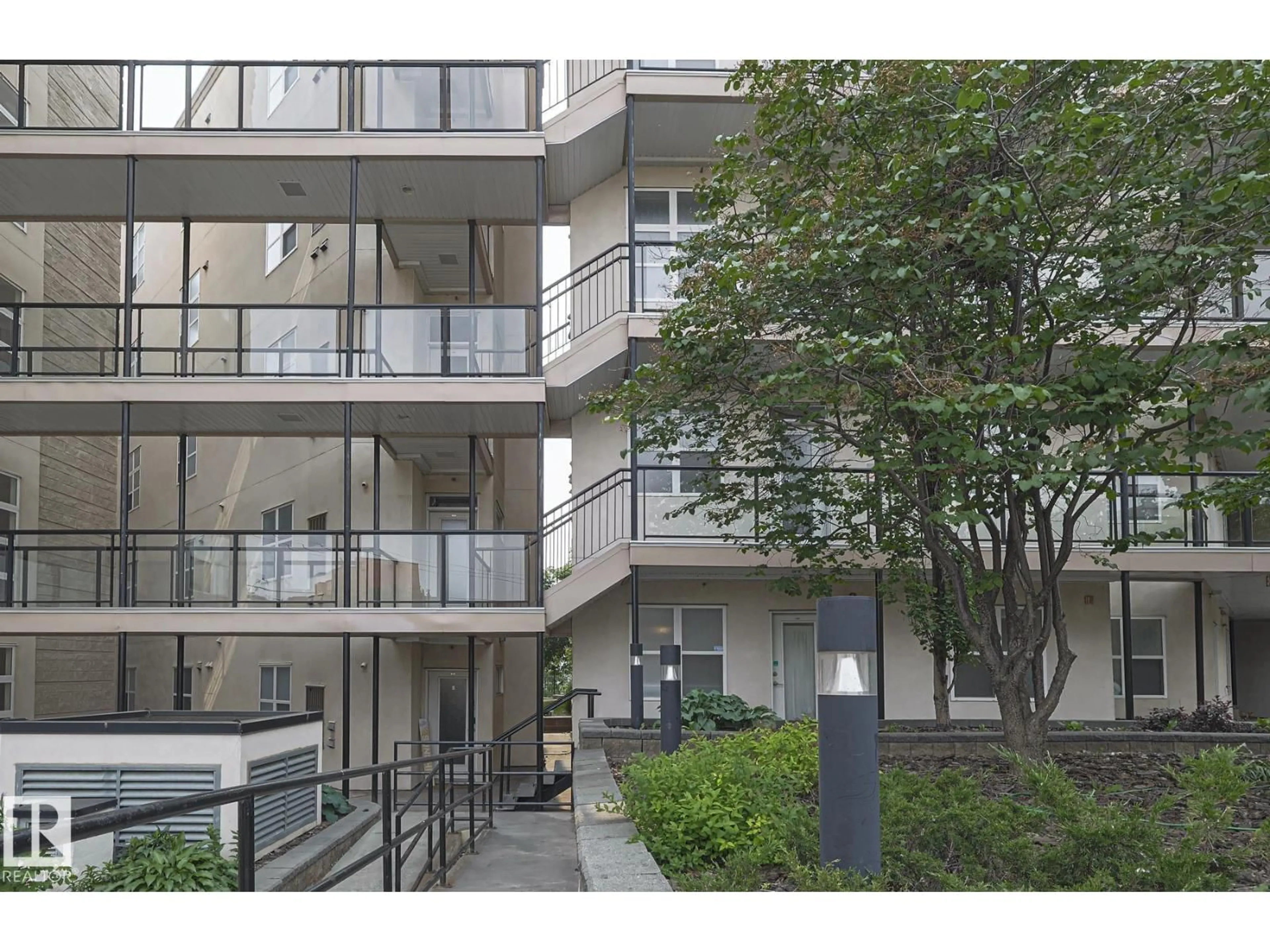 Unknown for #113 - 9507 101 AV, Edmonton Alberta T5H4R1