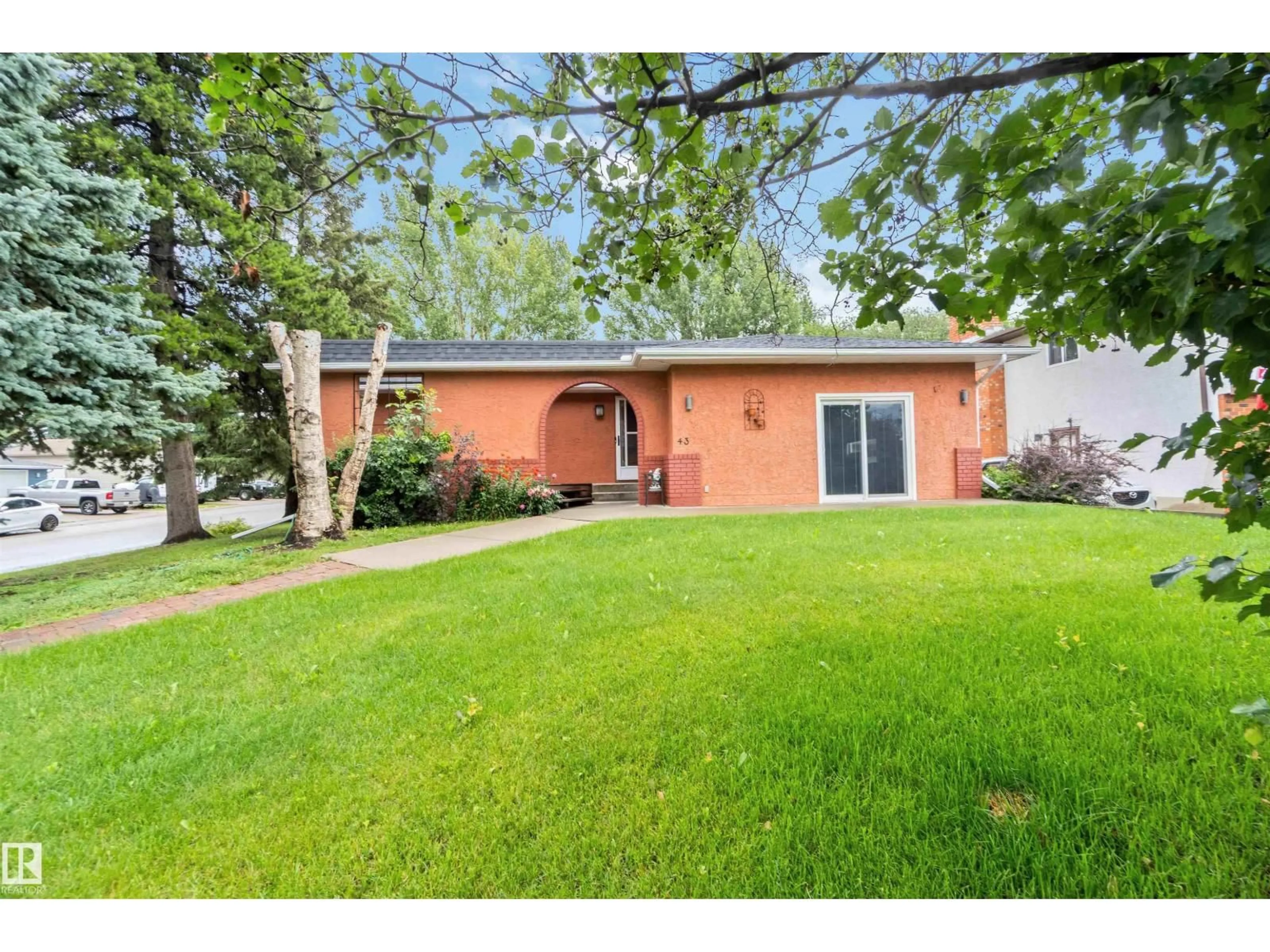 Home with brick exterior material, street for 43 GEORGIAN WY, Sherwood Park Alberta T8A2V3