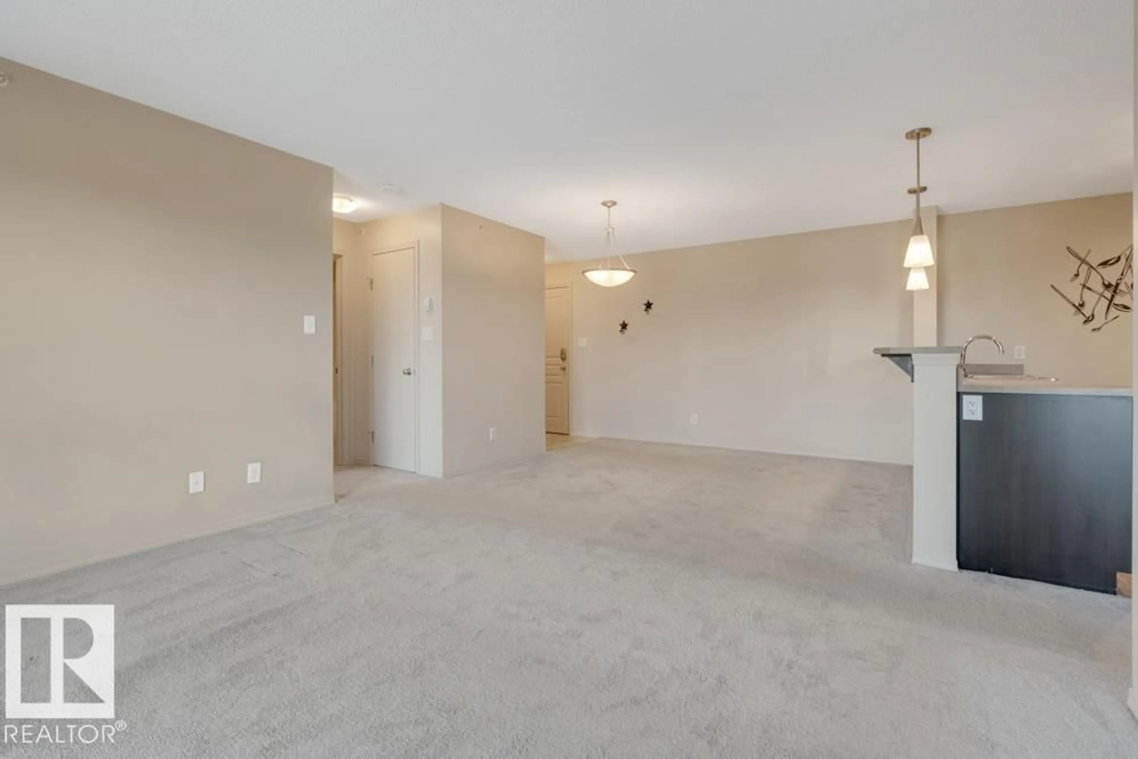 A pic of a room for #424 - 1180 HYNDMAN ROAD, Edmonton Alberta T5A0P8