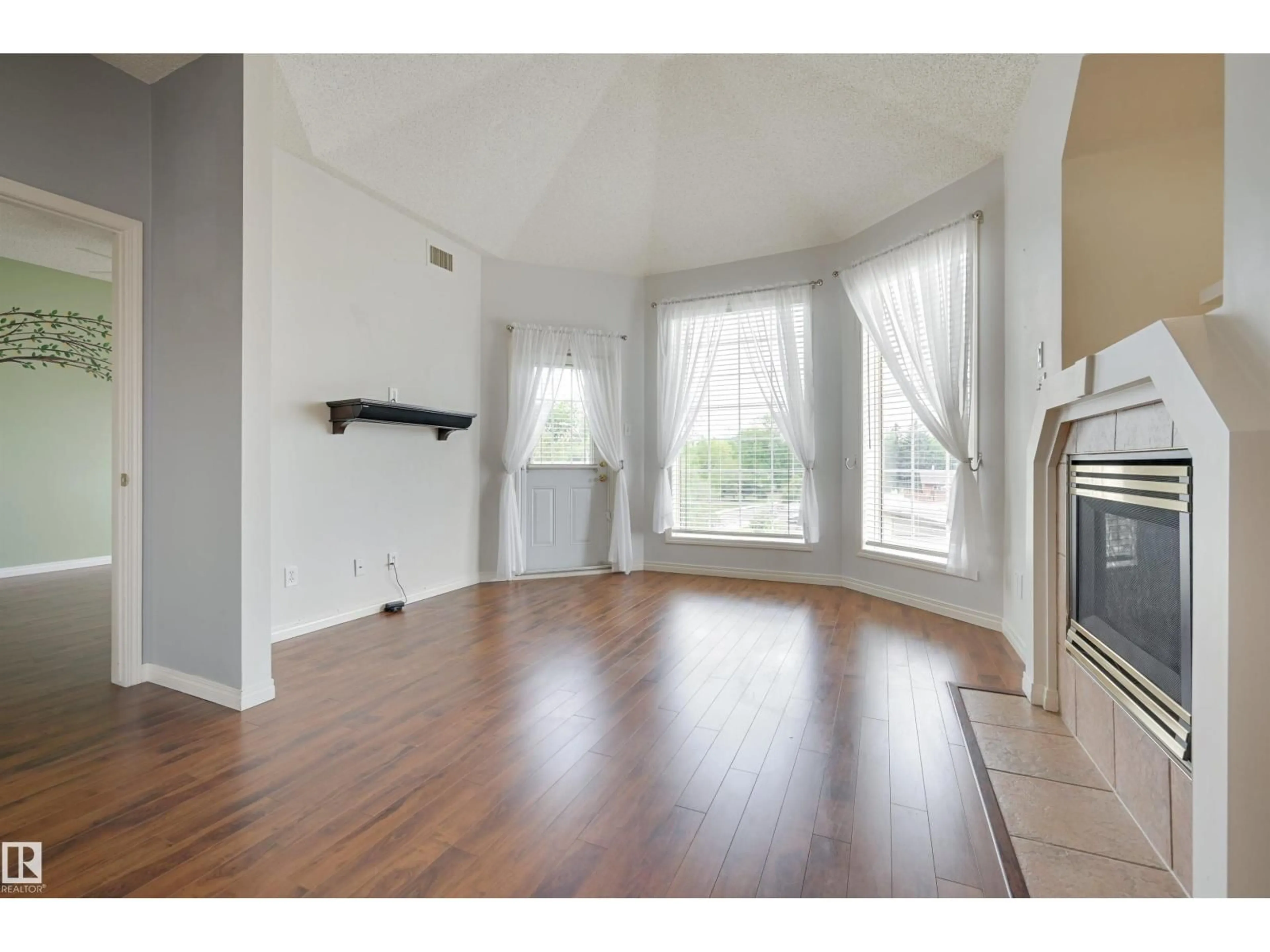 A pic of a room for #304 - 11308 130 AV, Edmonton Alberta T5E6L2