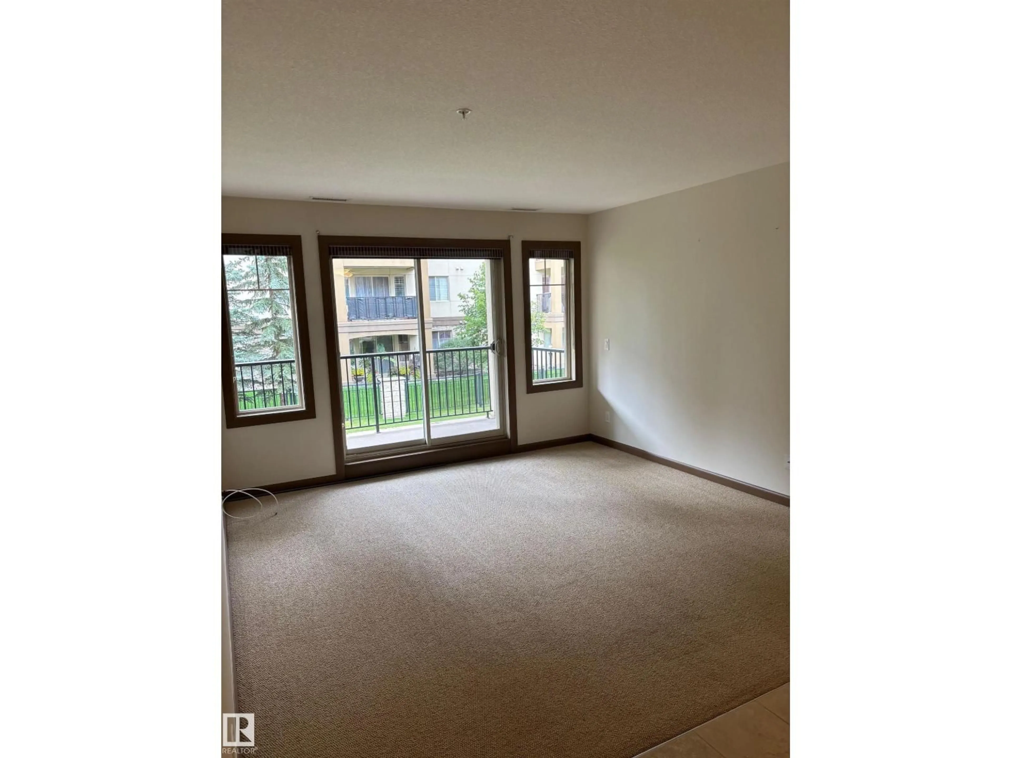 A pic of a room for #213 - 500 PALISADES WY, Sherwood Park Alberta T8H0H7