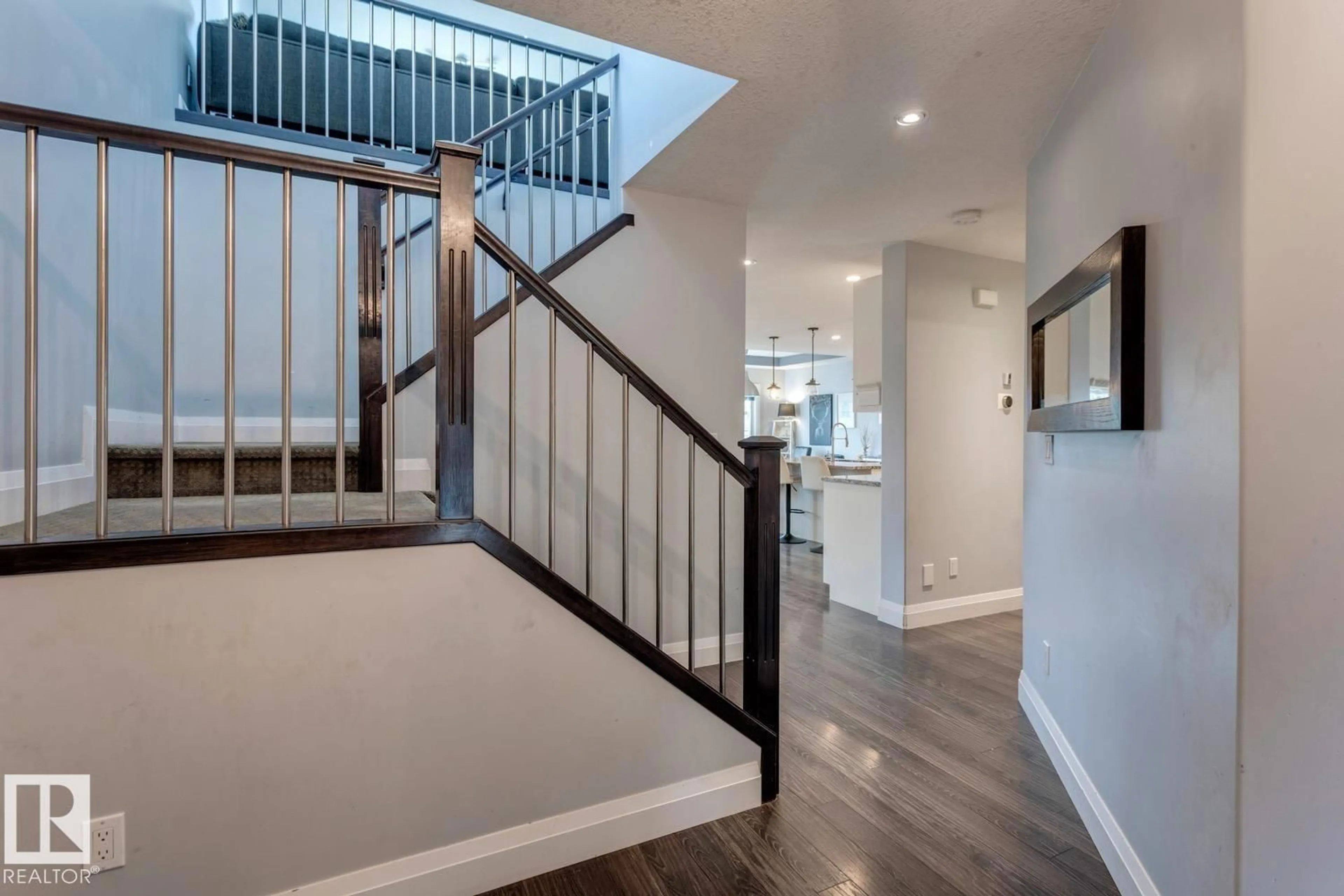 Indoor entryway for 703 SUNCREST POINT, Sherwood Park Alberta T8H0G6