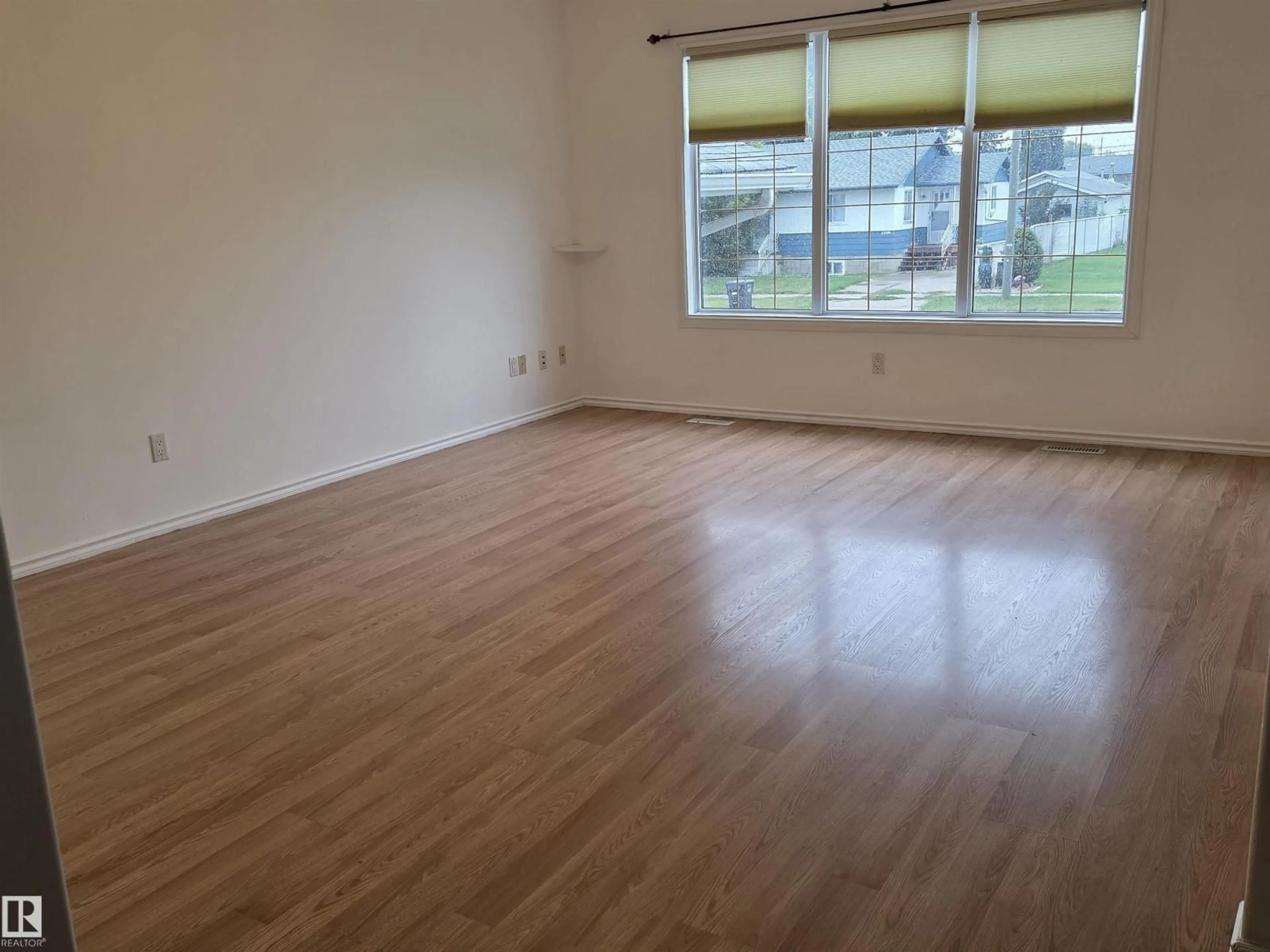 A pic of a room for 4917 45 AV, St. Paul Town Alberta T0A3A4
