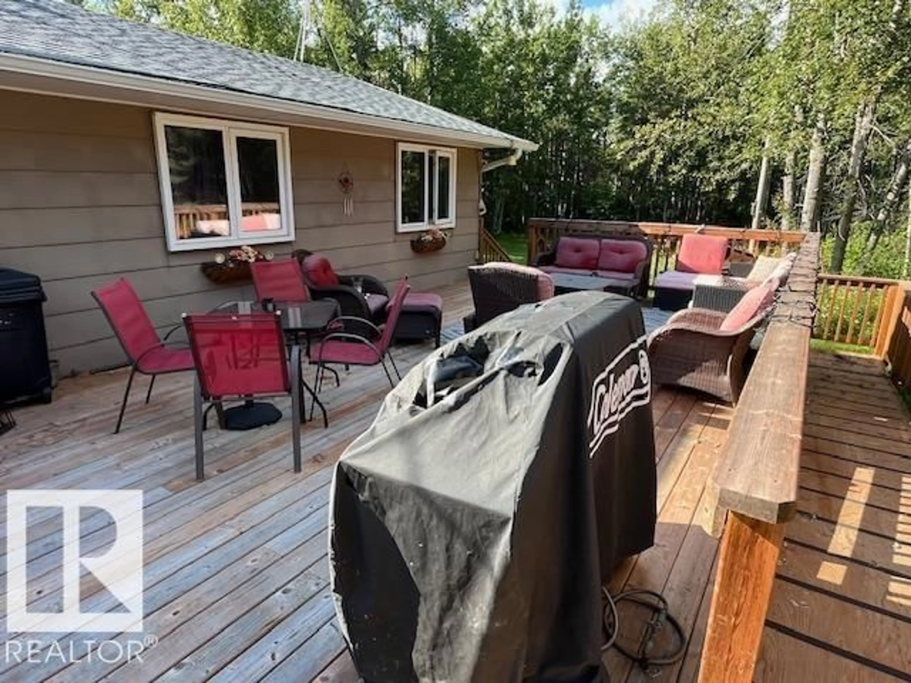 Patio, water/lake/river/ocean view for 260 50509 RGE ROAD 221, Rural Leduc County Alberta T0B3M2