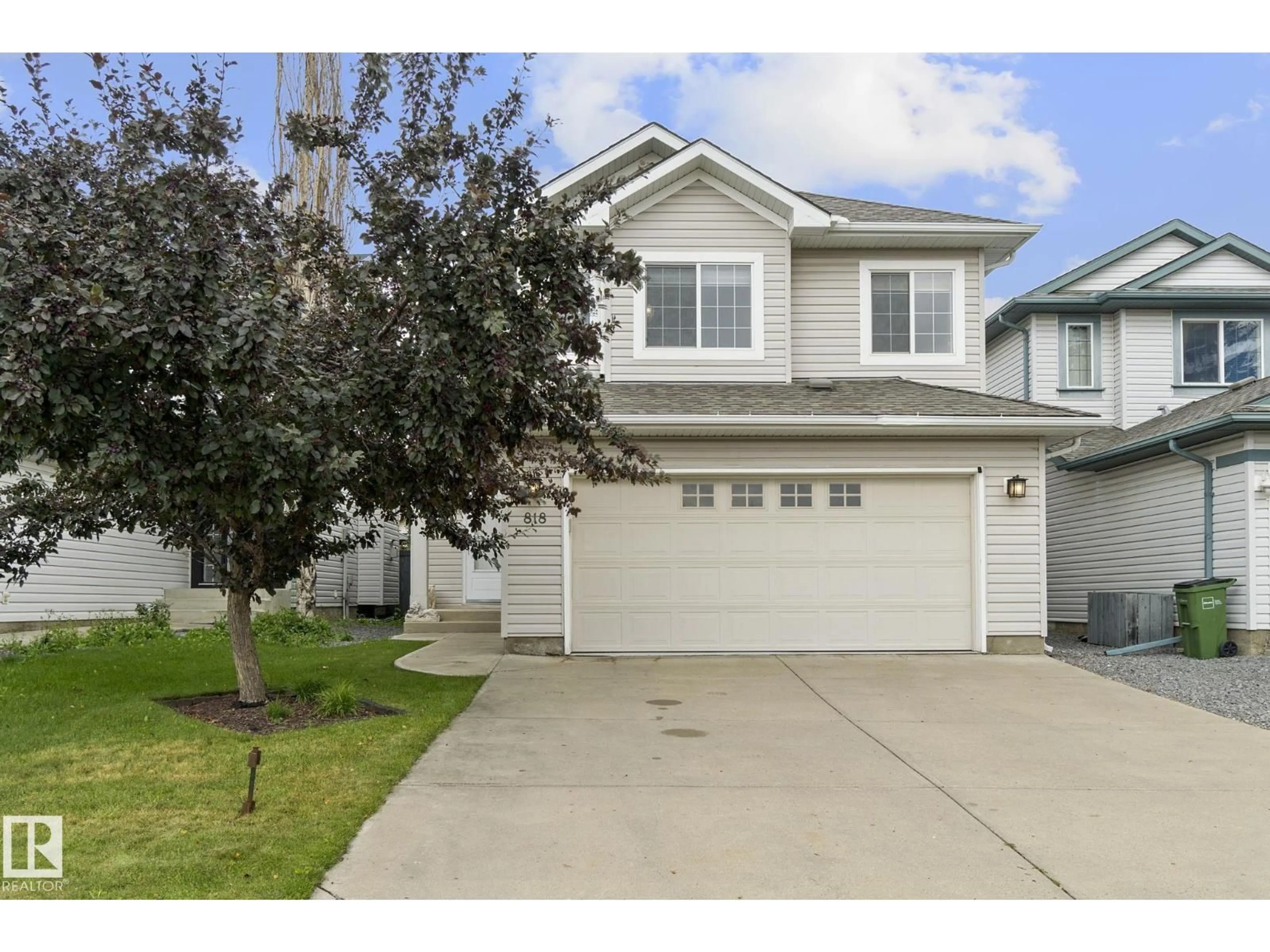 Home with vinyl exterior material, street for SW - 818 BARNES LINK LI, Edmonton Alberta T6W1E8