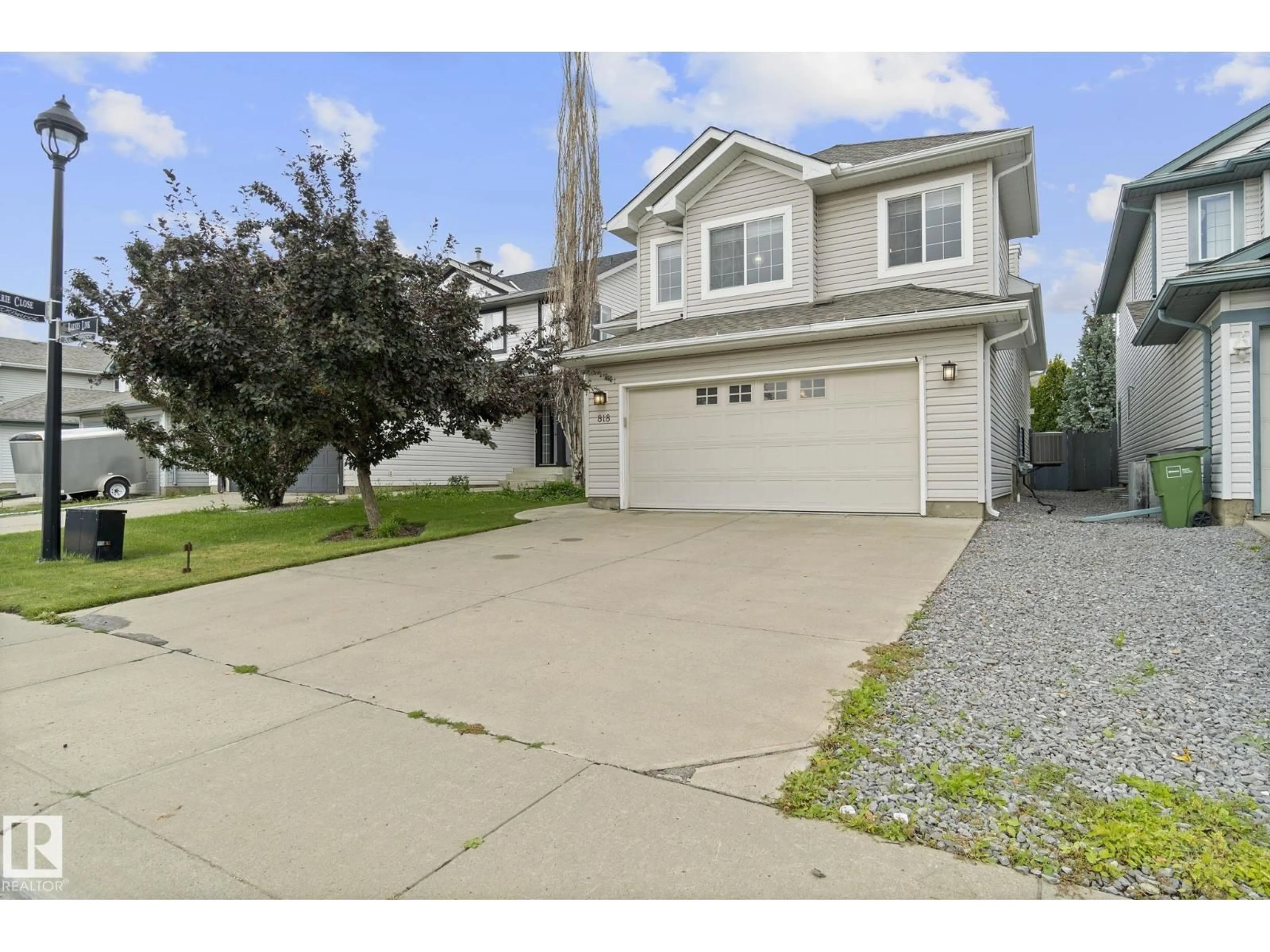 Unknown for SW - 818 BARNES LINK LI, Edmonton Alberta T6W1E8