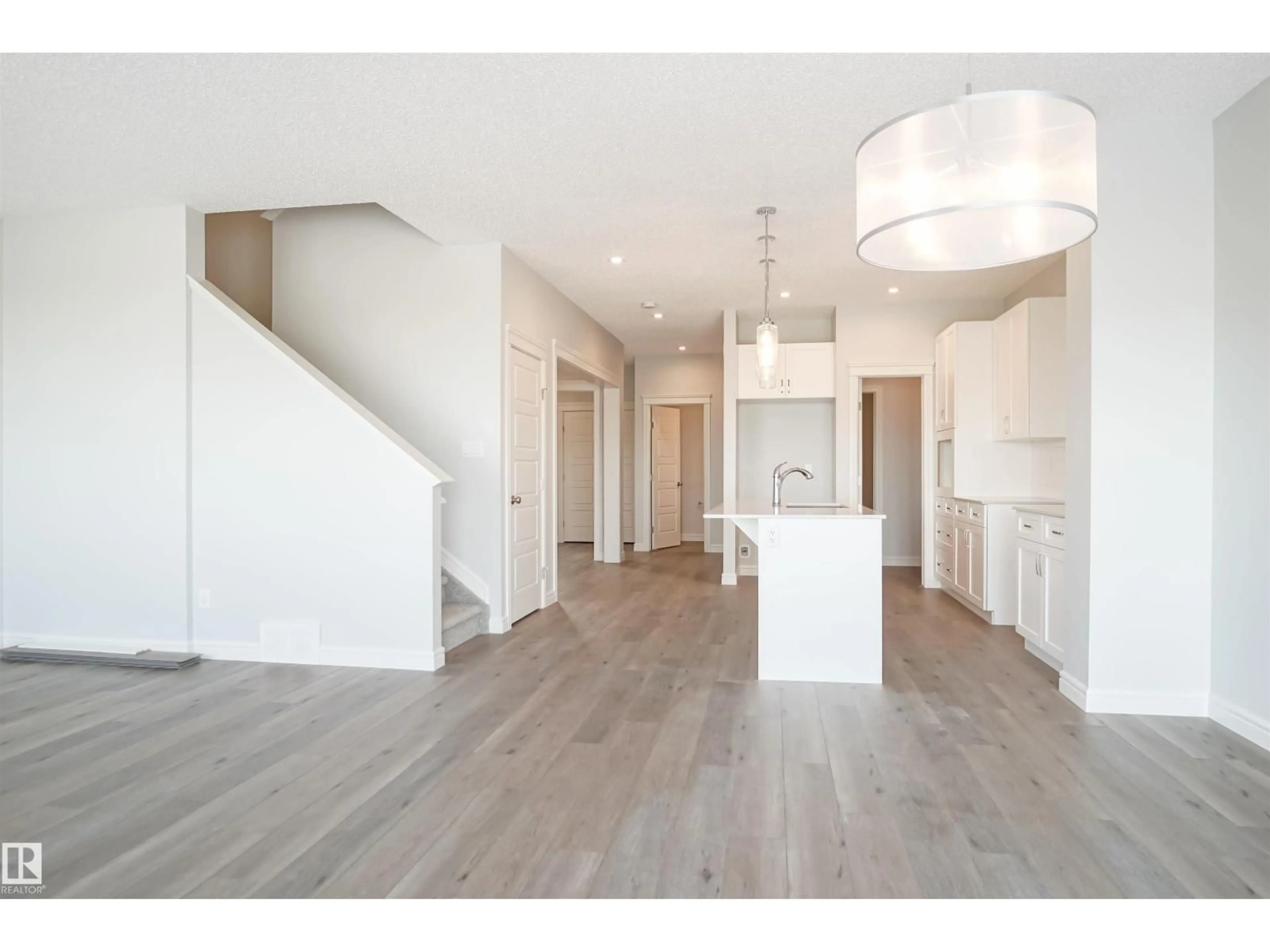 Unknown for NE - 16531 3 ST, Edmonton Alberta T5Y4E9