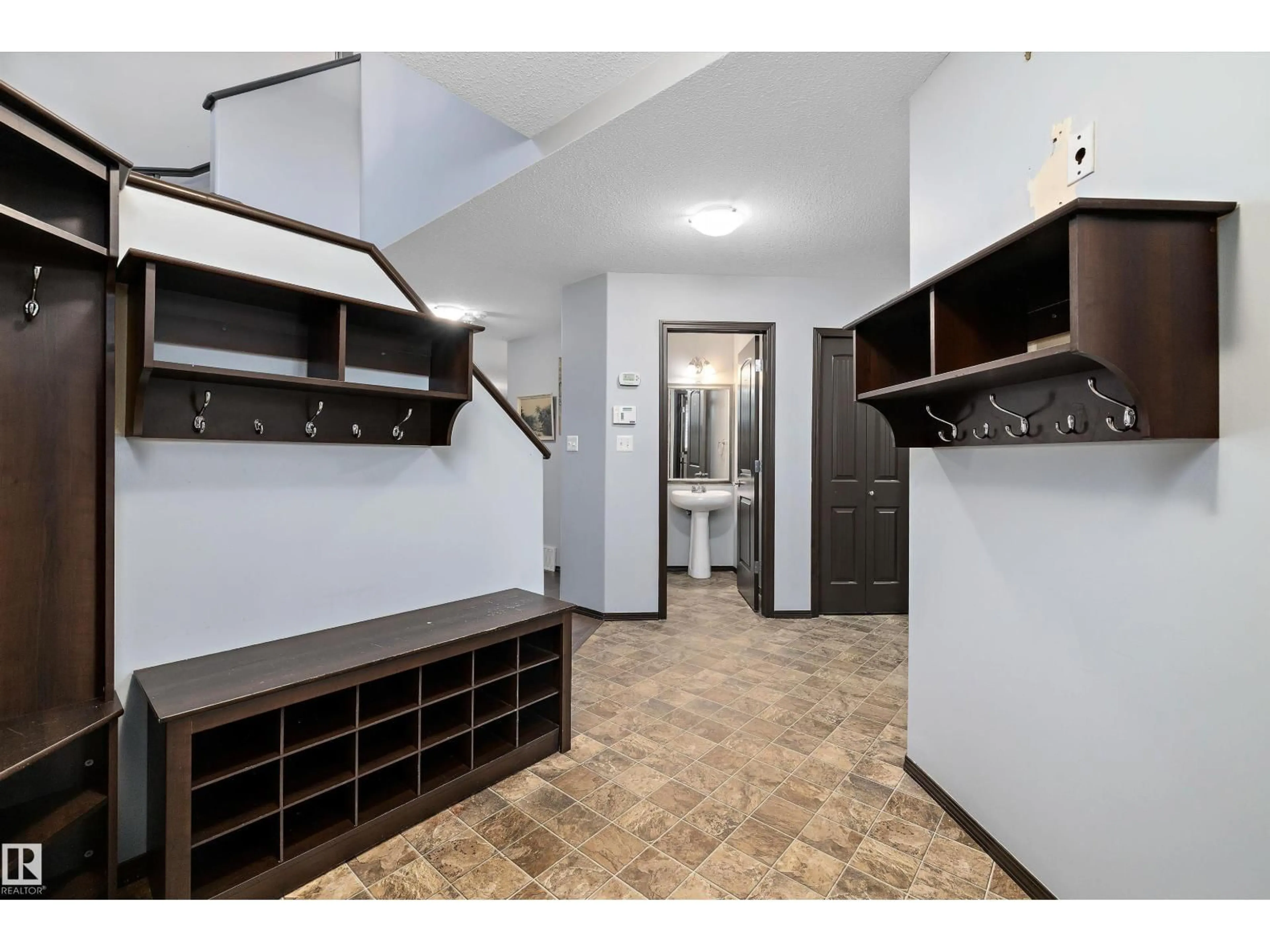 Unknown for NW - 16715 114 ST, Edmonton Alberta T5X0A7
