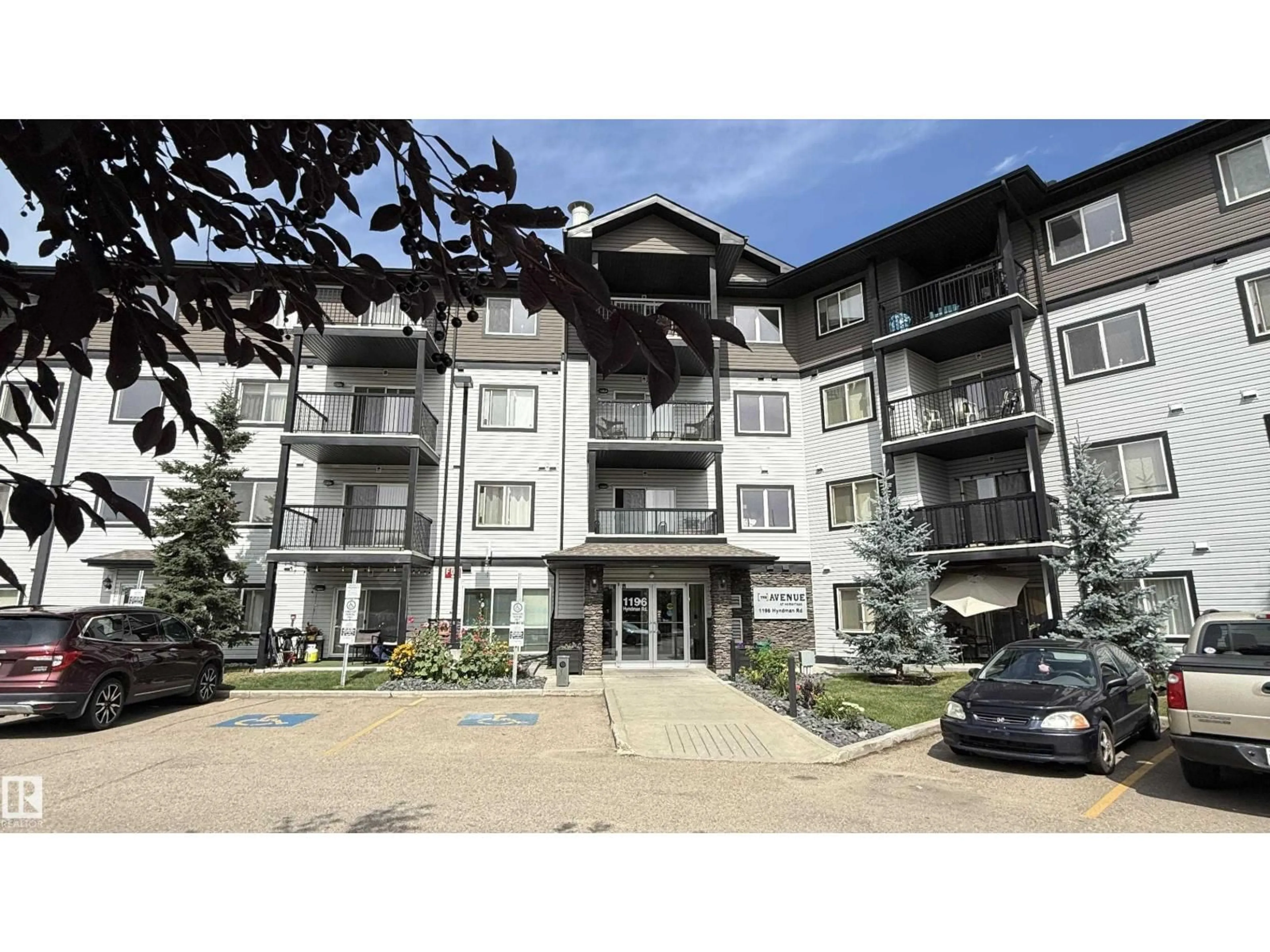 Unknown for #256 - 1196 HYNDMAN RD, Edmonton Alberta T5A0X8