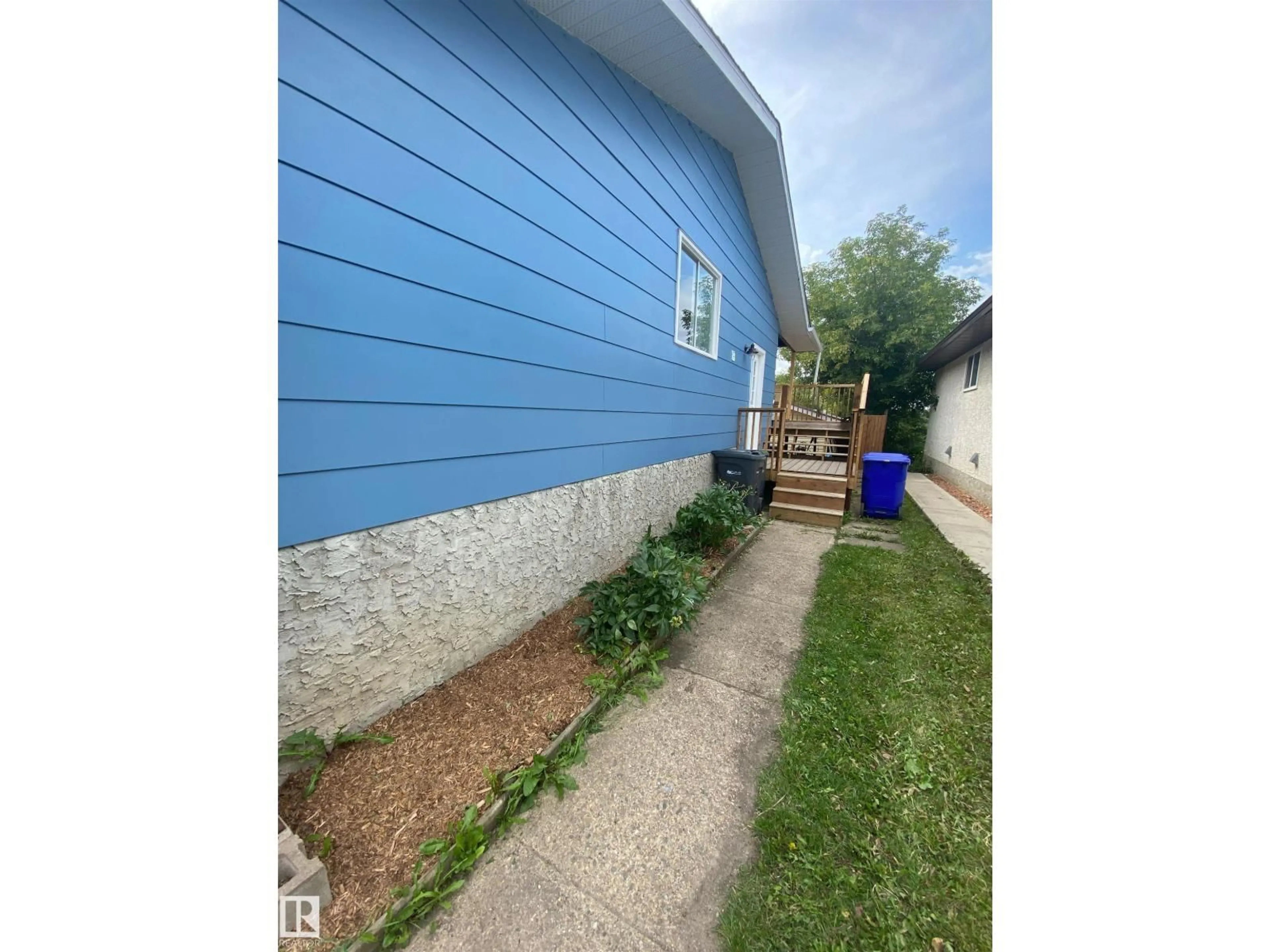 Unknown for 5030 40 ST, Cold Lake Alberta T9M2A7