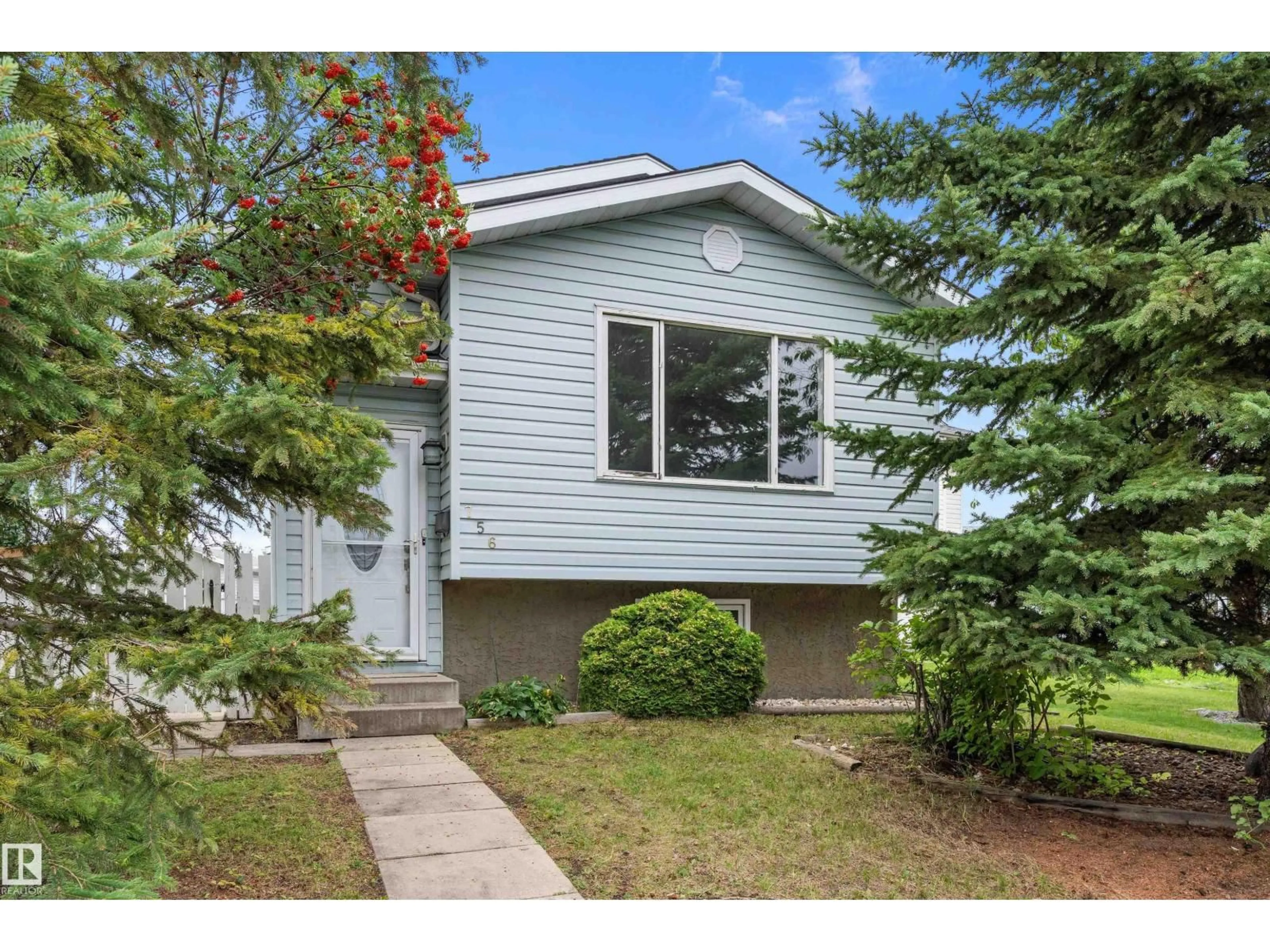 Home with vinyl exterior material, street for 756 JOHNS RD, Edmonton Alberta T6L6P2