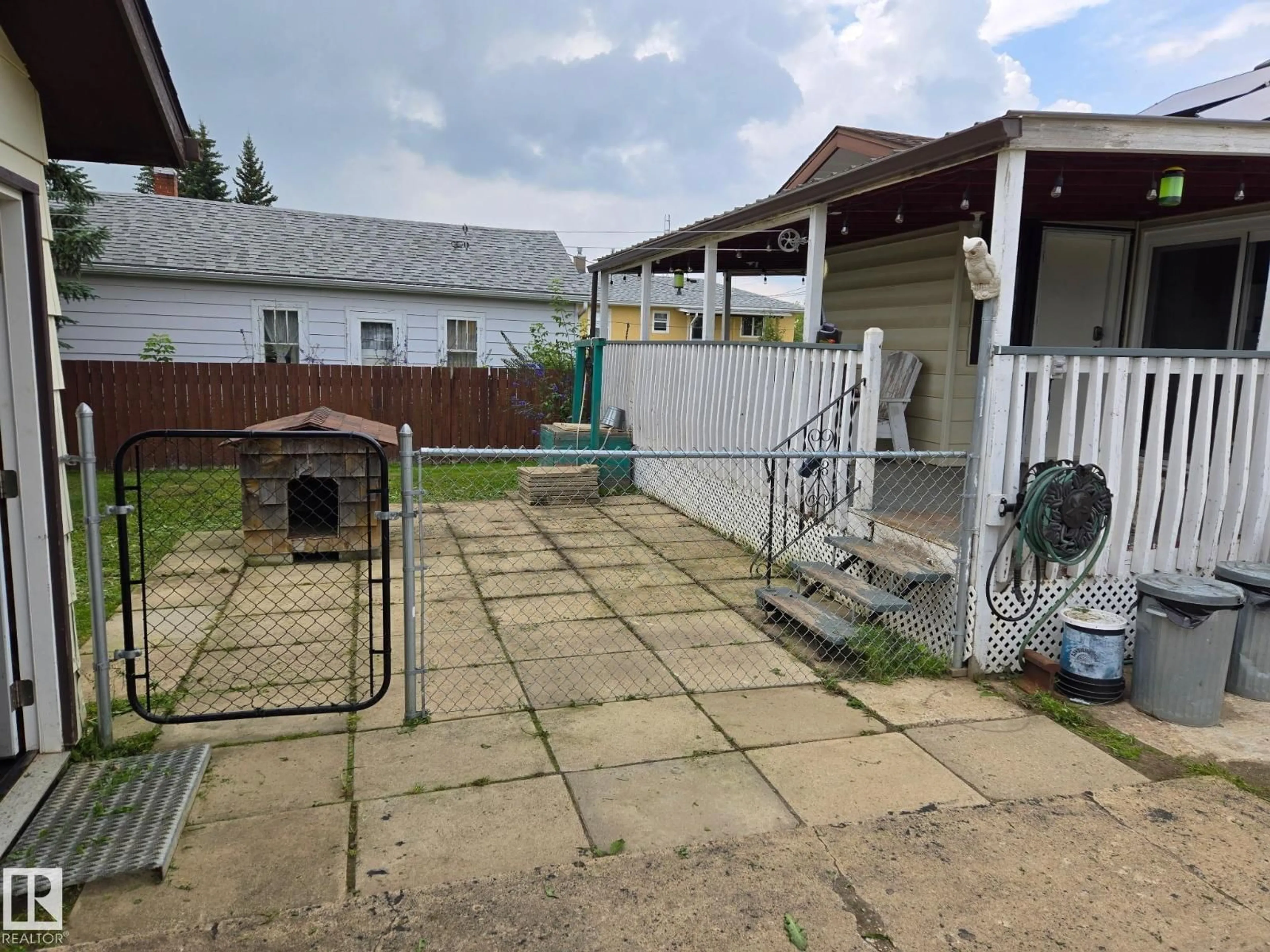 Patio, street for 5027 49 AV, Vilna Alberta T0A3L0