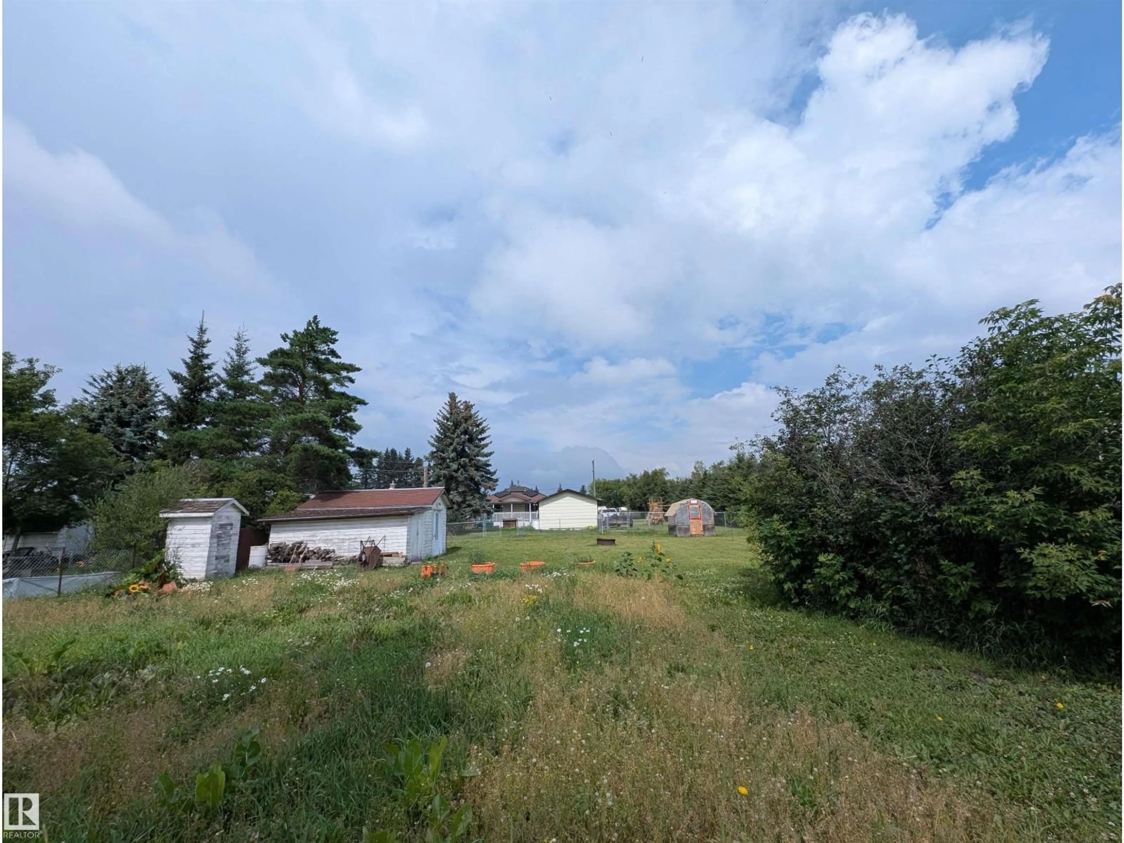 Shed for 5027 49 AV, Vilna Alberta T0A3L0