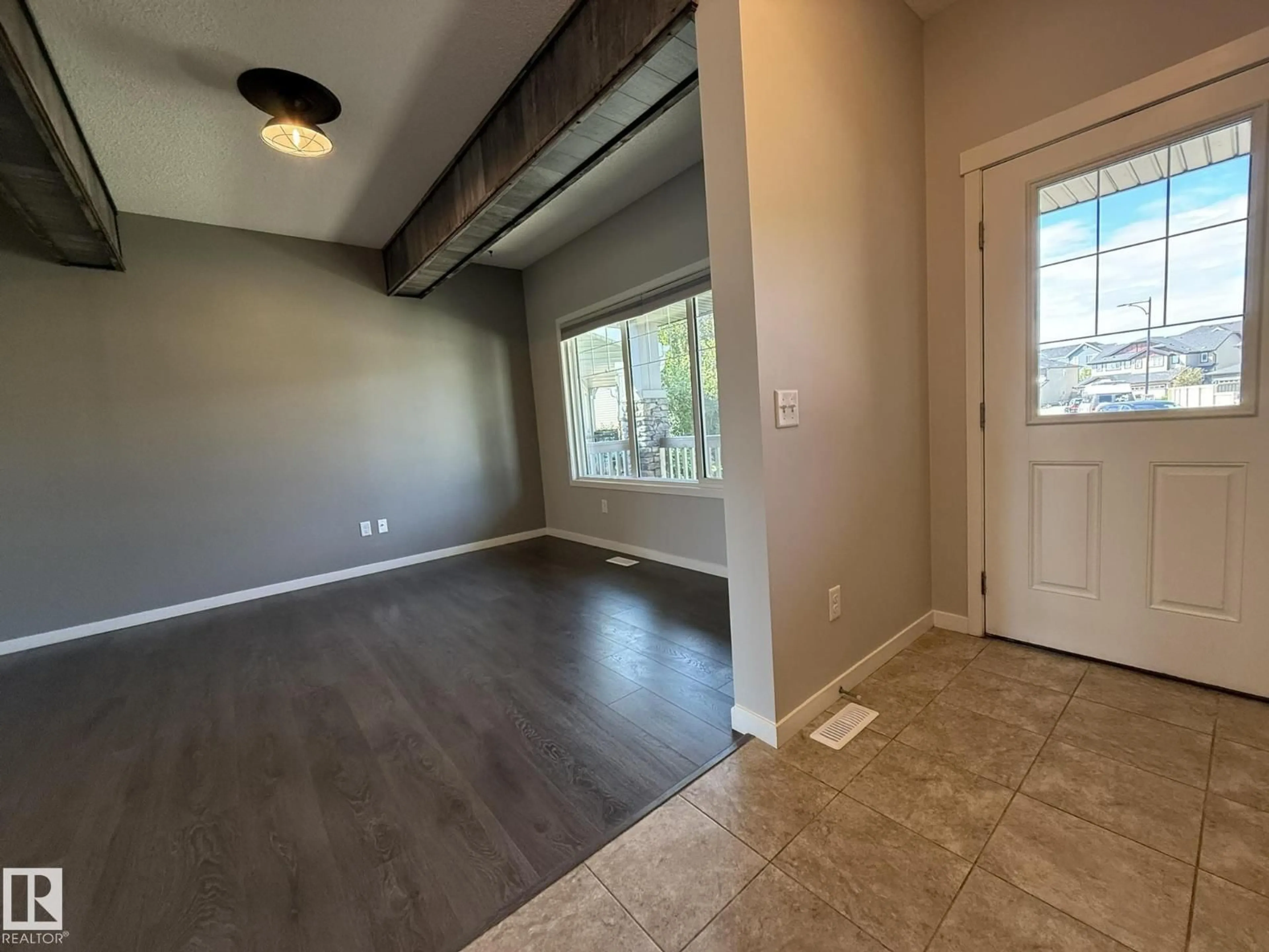 Indoor entryway for SW - 4456 ANNETT CM, Edmonton Alberta T6W2V8