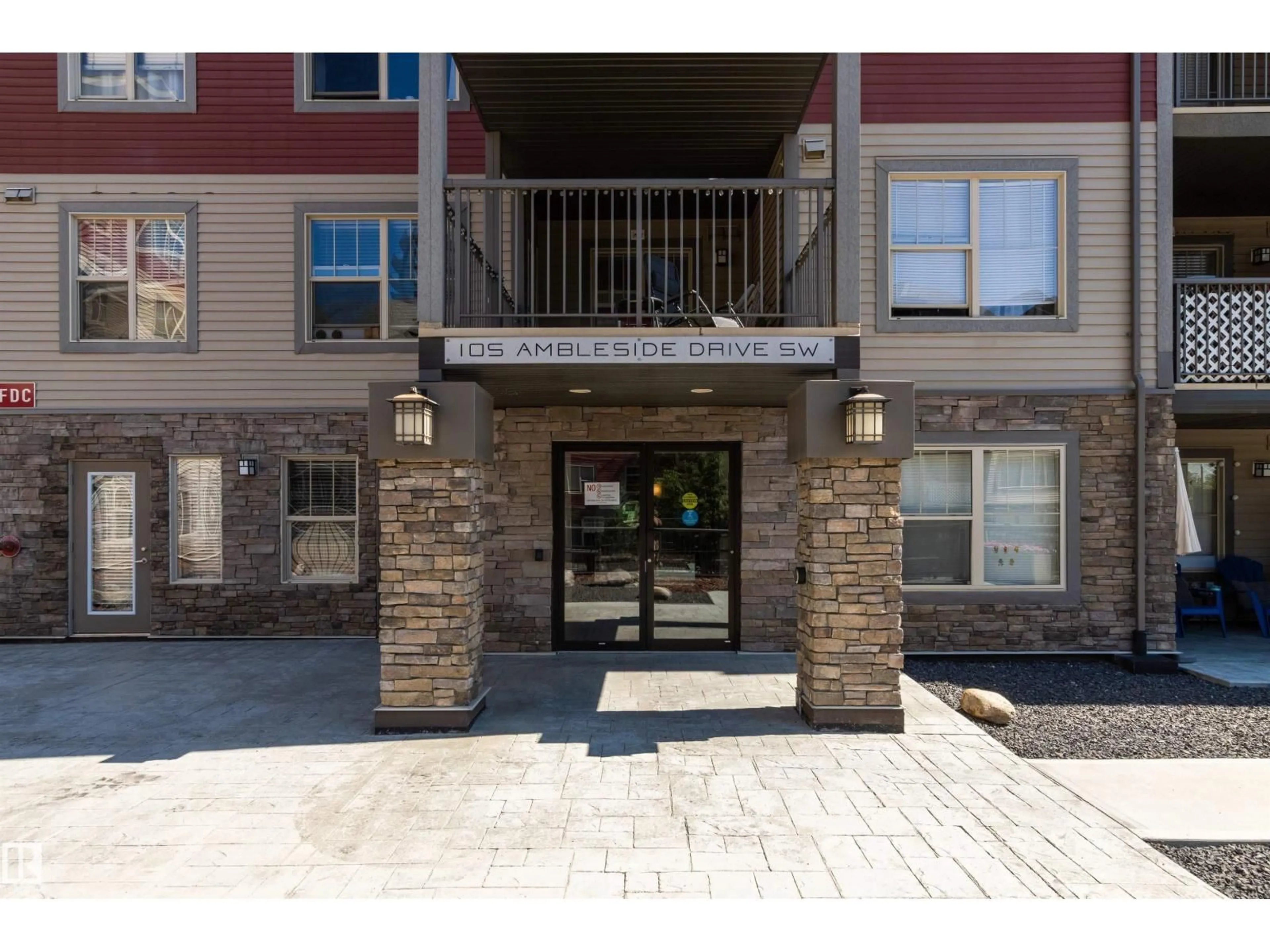 Unknown for 105 - 313 AMBLESIDE DR, Edmonton Alberta T6W0J4