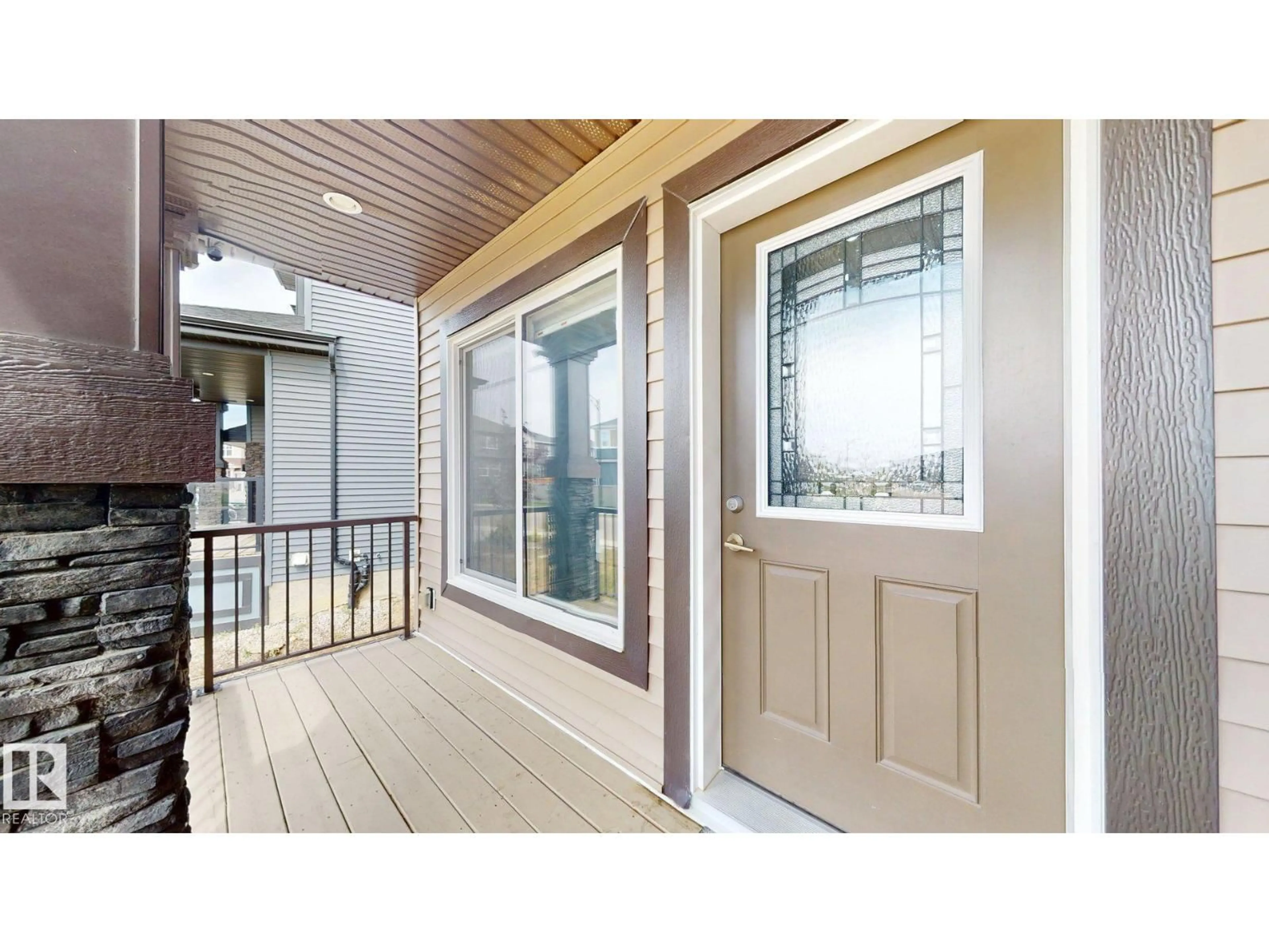 Indoor entryway for SW - 8607 MAYDAY WD, Edmonton Alberta T6X2L3