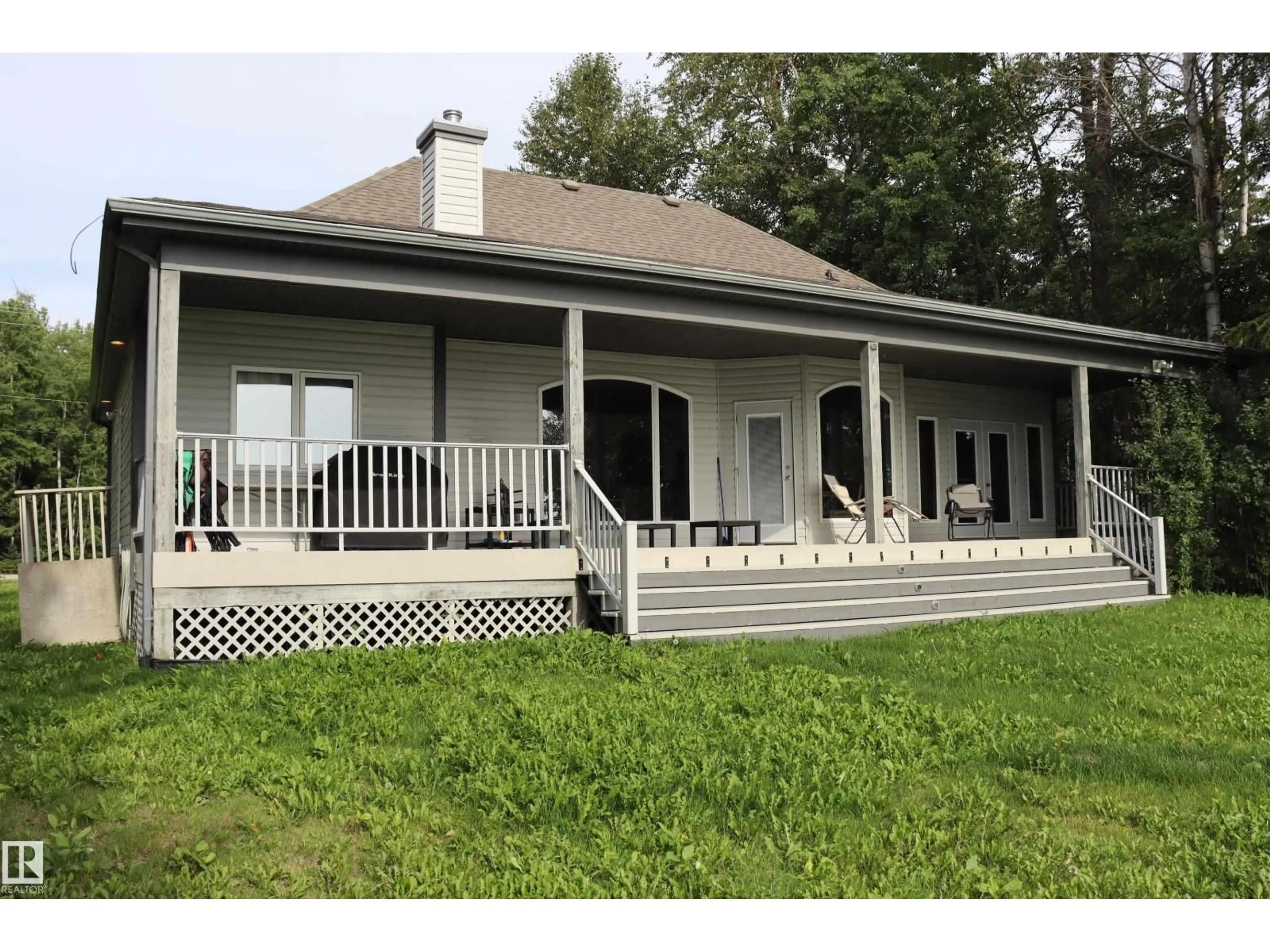 Home with vinyl exterior material, unknown for A54 JOHNSONIA, Rural Leduc County Alberta T0C2C0