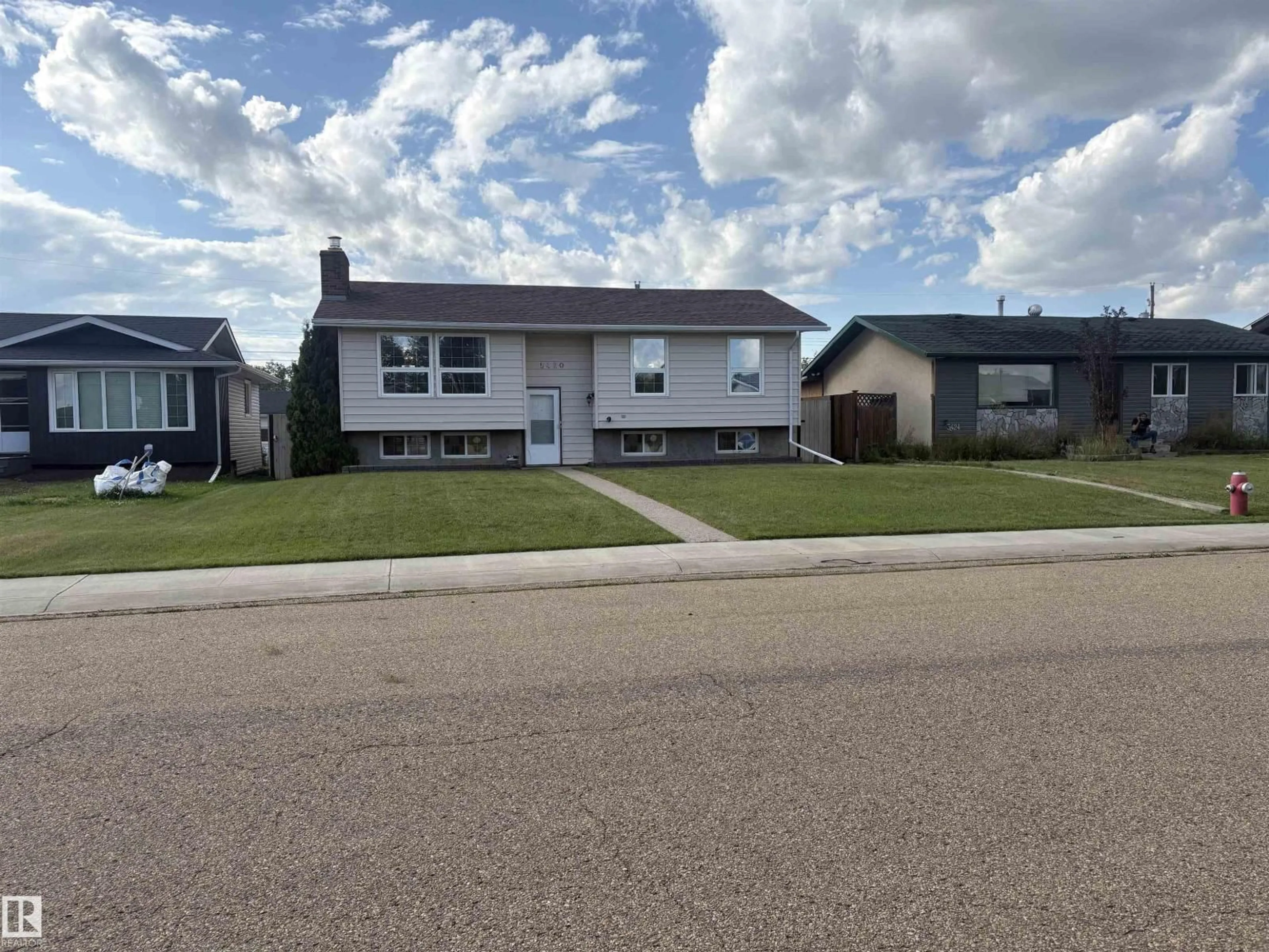 Home with vinyl exterior material, street for 5420 51 STREET, Gibbons Alberta T0A1N0