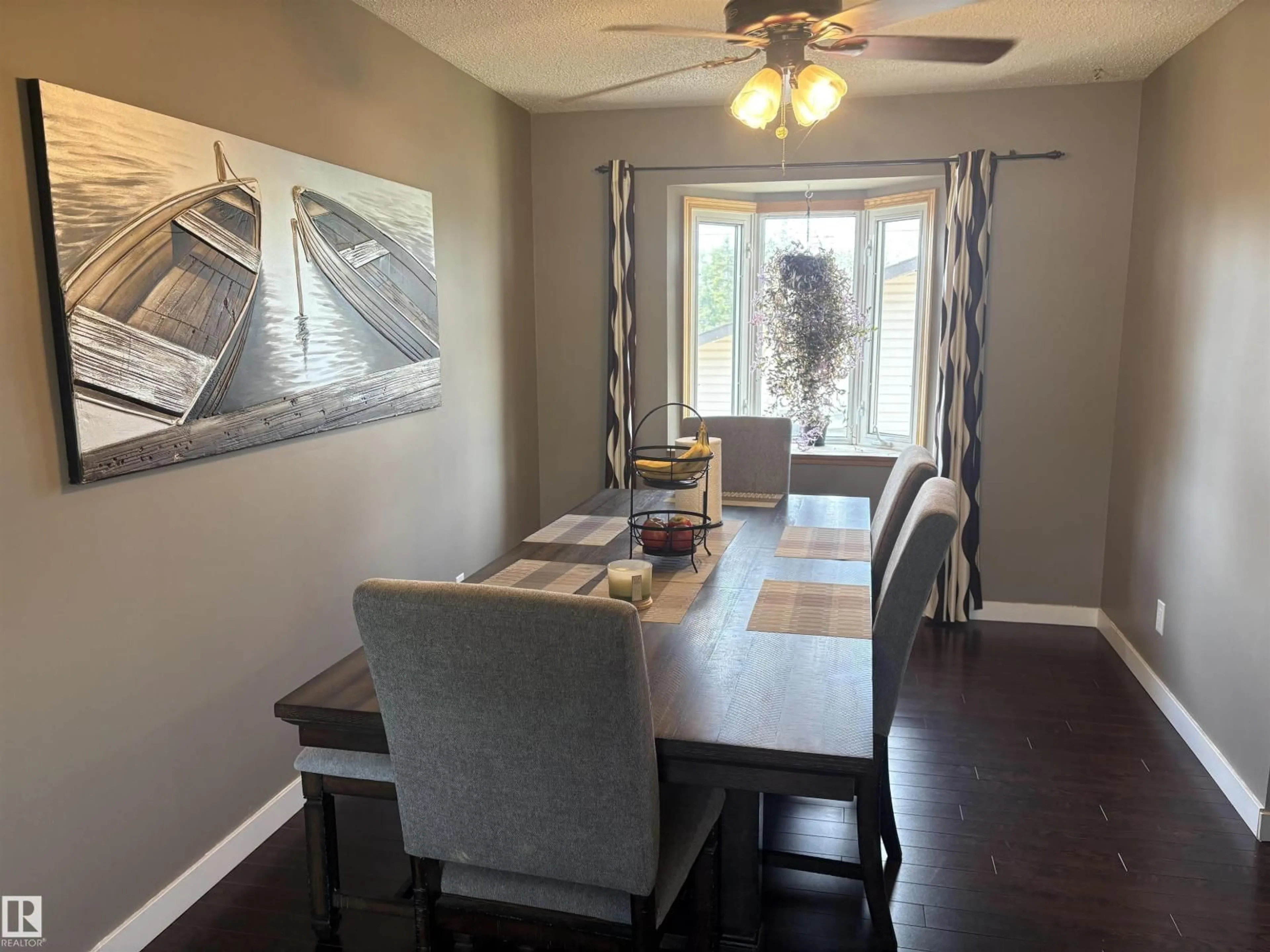 Dining room, wood/laminate floor for 5420 51 STREET, Gibbons Alberta T0A1N0