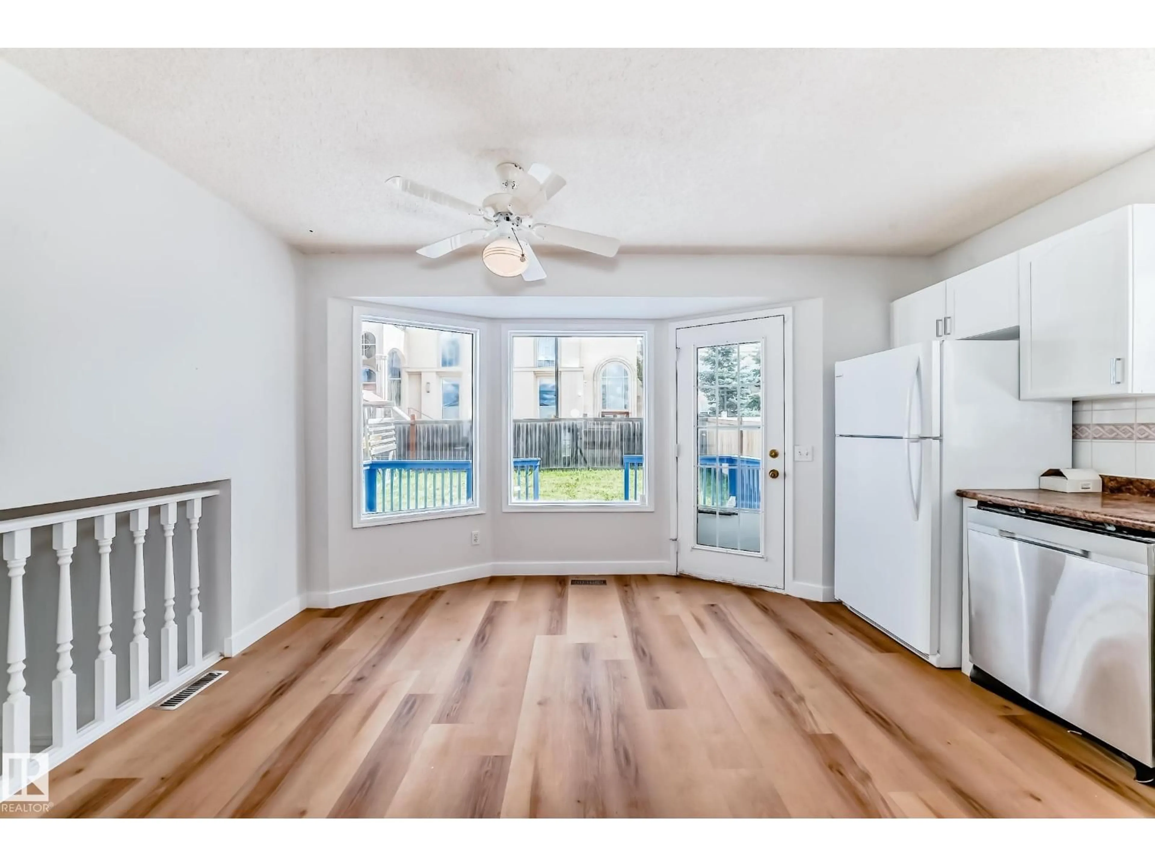 A pic of a room for 1141 60 ST, Edmonton Alberta T6L6R4