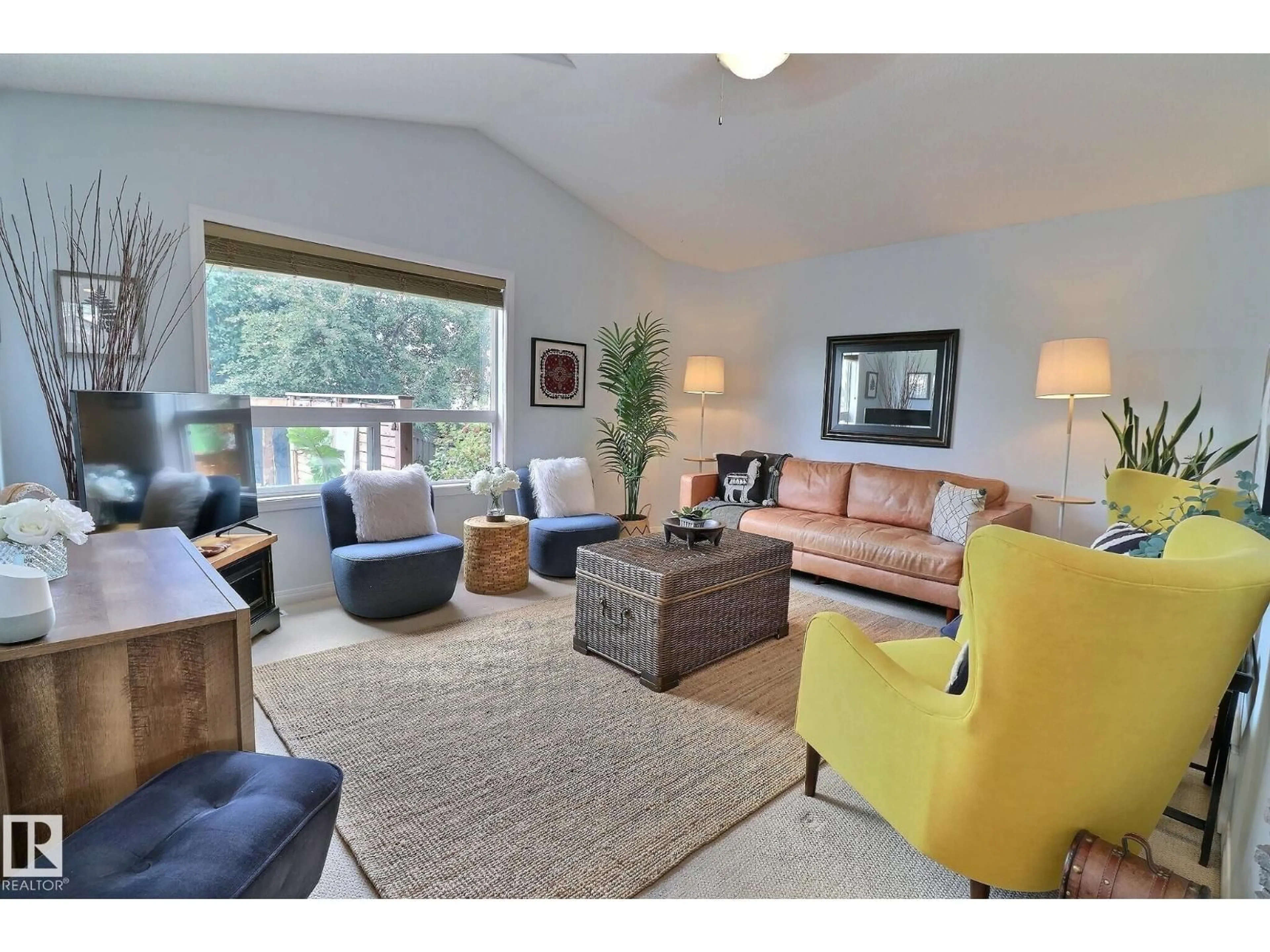 Living room with furniture, unknown for 4343 MCMULLEN WY, Edmonton Alberta T6W1N5