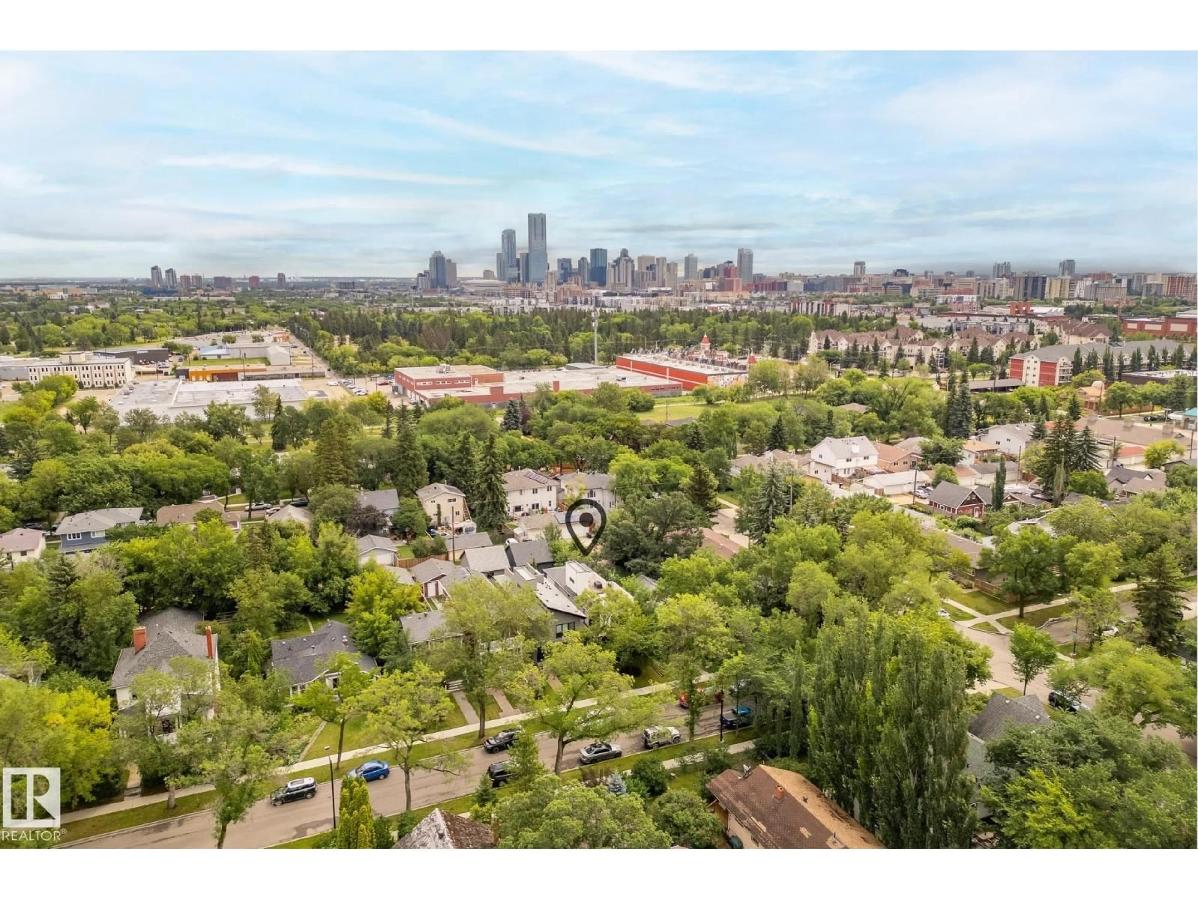 A pic from outside/outdoor area/front of a property/back of a property/a pic from drone, city buildings view from balcony for 10813 123 ST, Edmonton Alberta T5M0C7