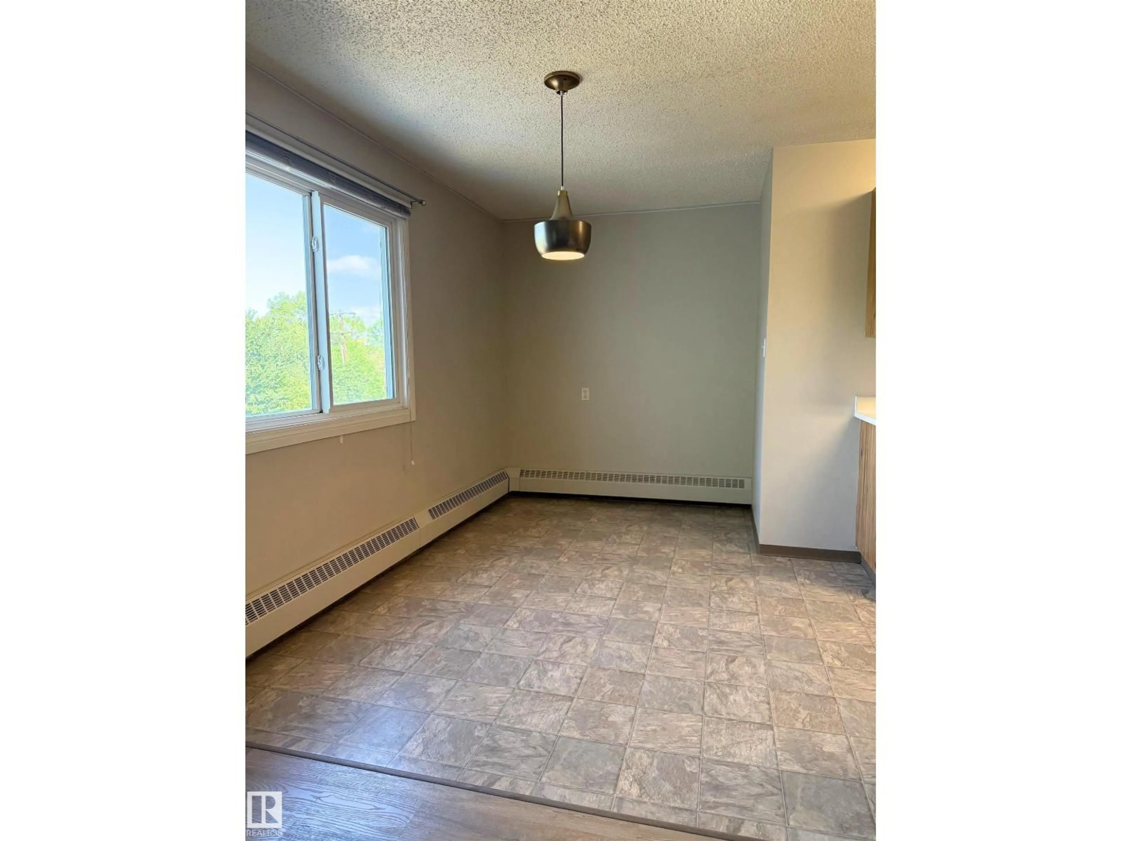 A pic of a room for #303 - 10842 107 ST, Edmonton Alberta T5H2Z3