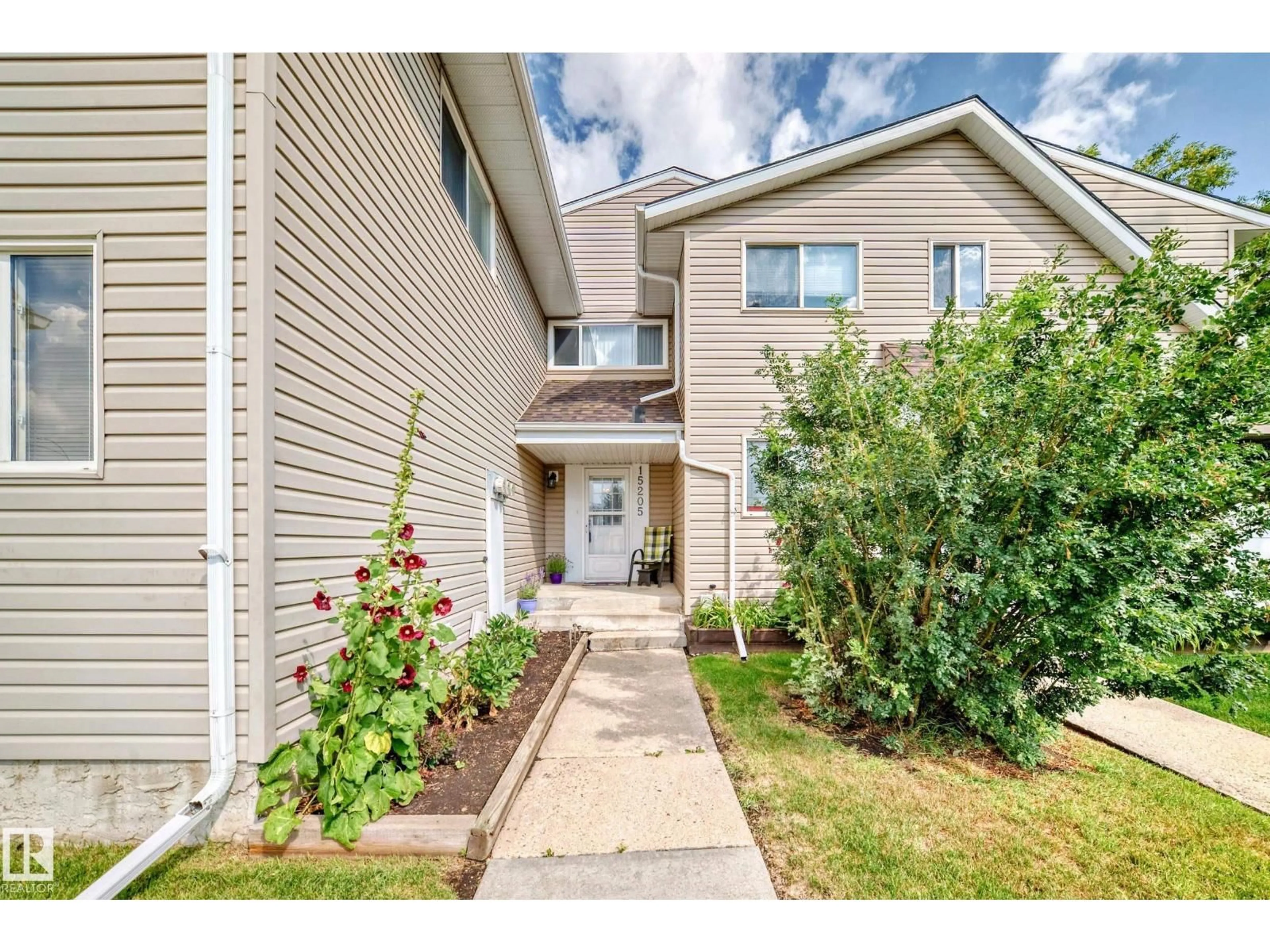 Unknown for 15205 54 ST, Edmonton Alberta T5A3N9