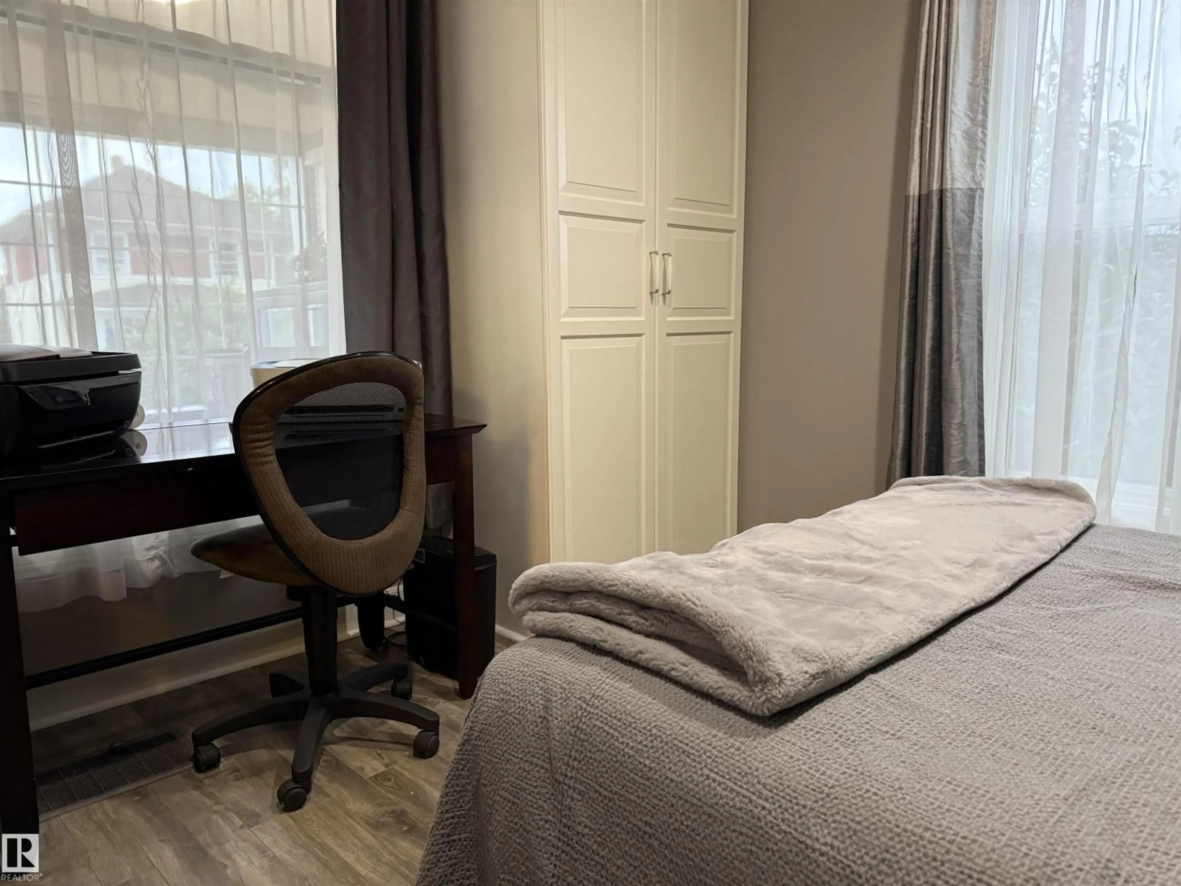 A pic of a room for 5217 51 AV, Wetaskiwin Alberta T9A0V5