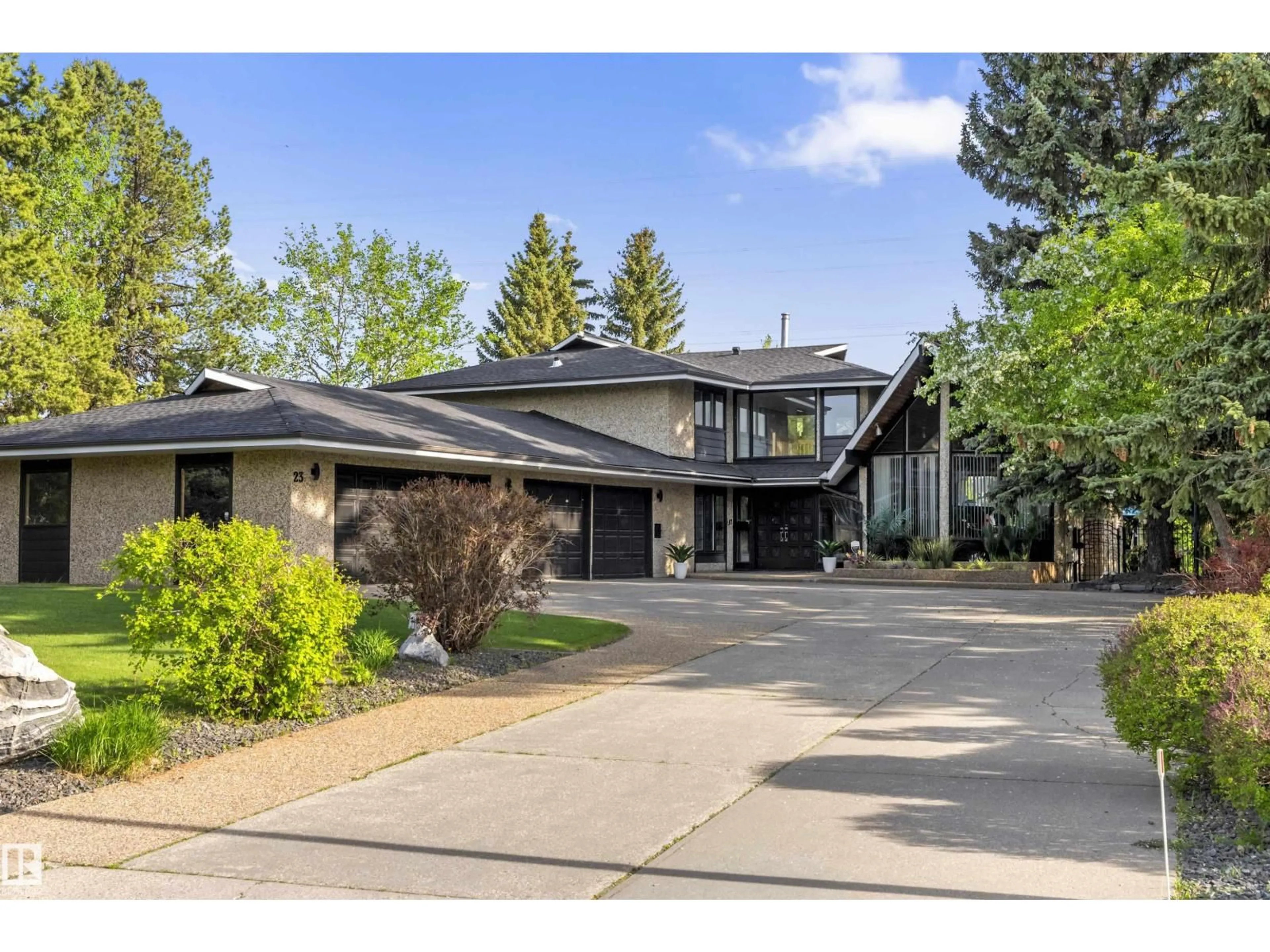 Unknown for 23 WESTBROOK DR, Edmonton Alberta T6J2C8