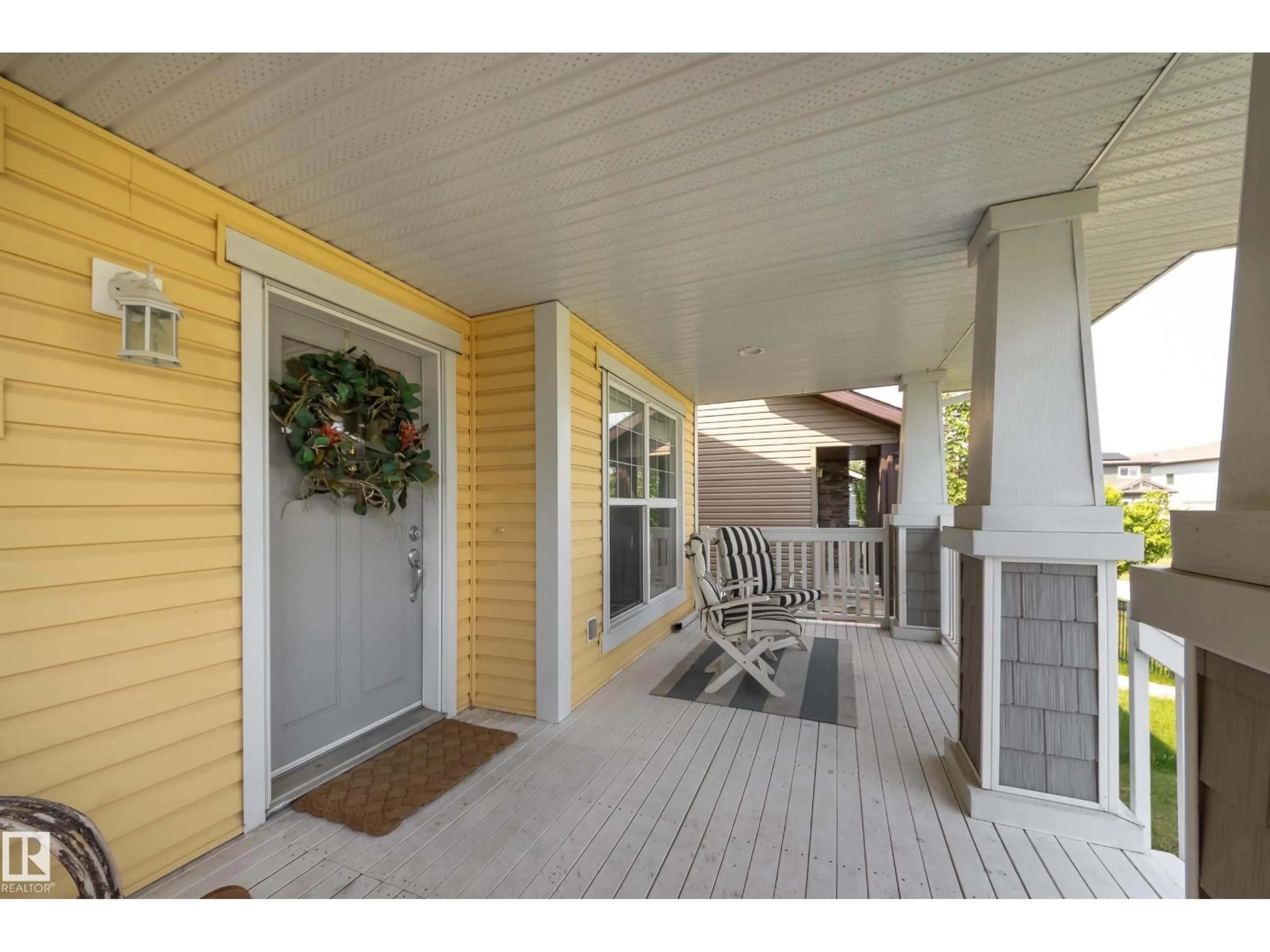 Unknown for 1832 CARRUTHERS LN, Edmonton Alberta T6W0Z1