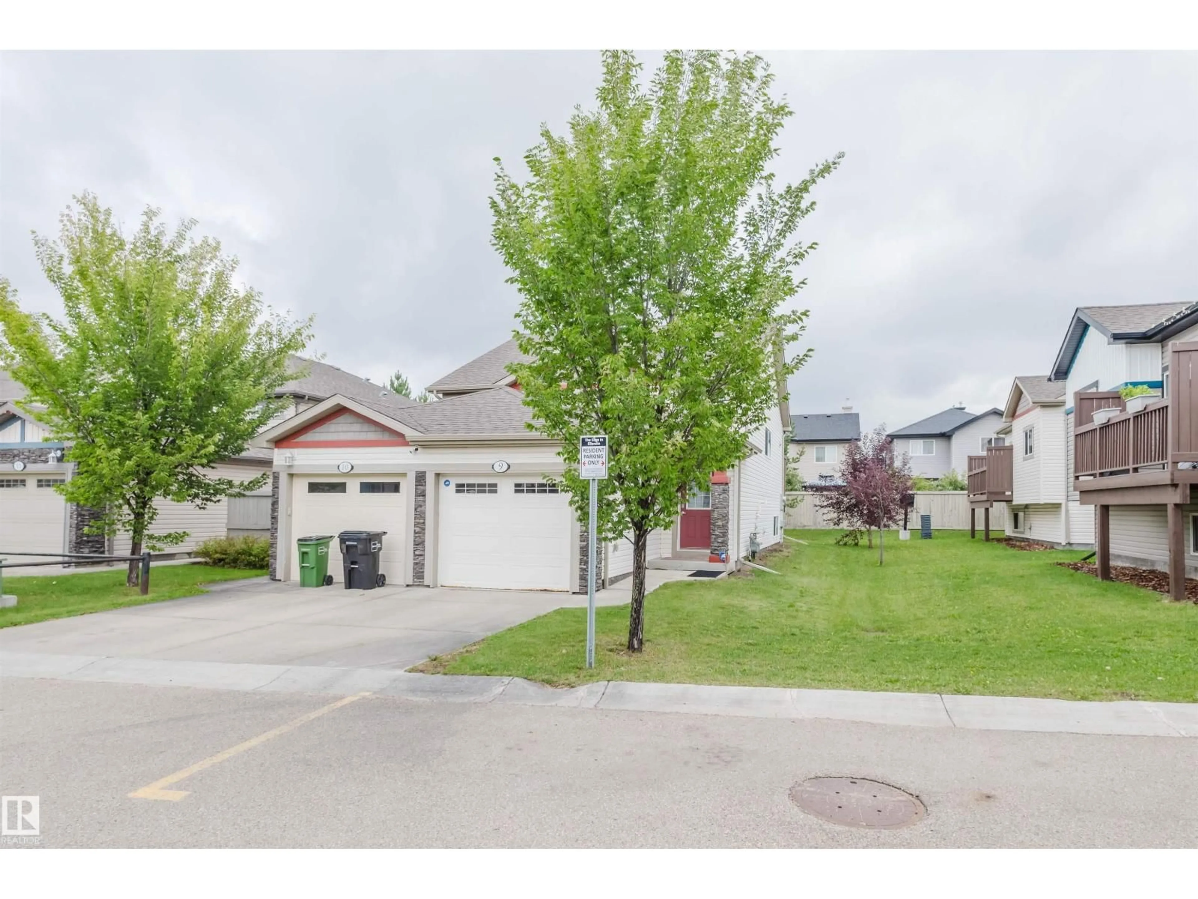 Unknown for #9 - 6520 2 AV SW, Edmonton Alberta T6X1S4