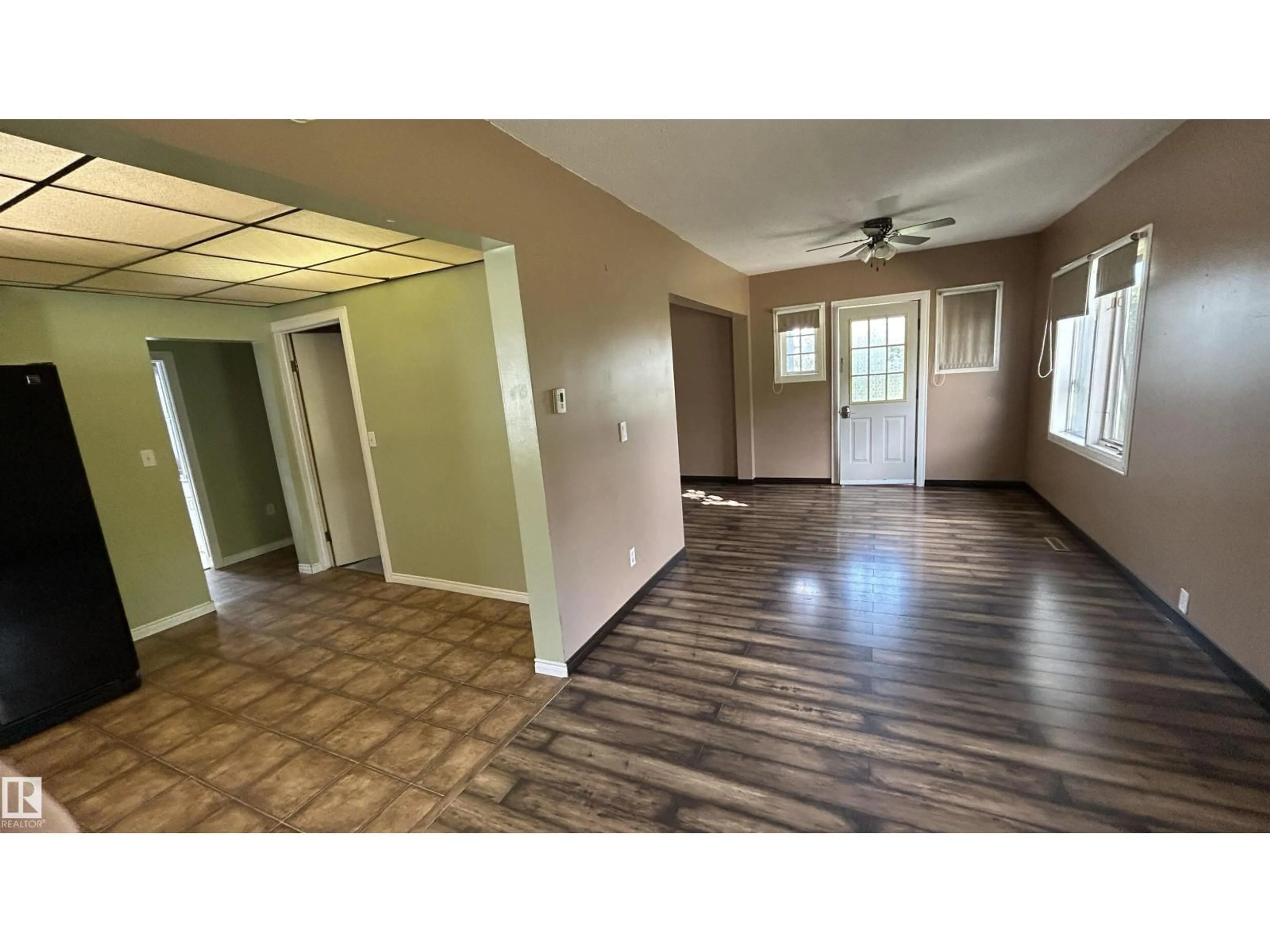 A pic of a room for 4911 51 ST, Fort Kent Alberta T9N1H0