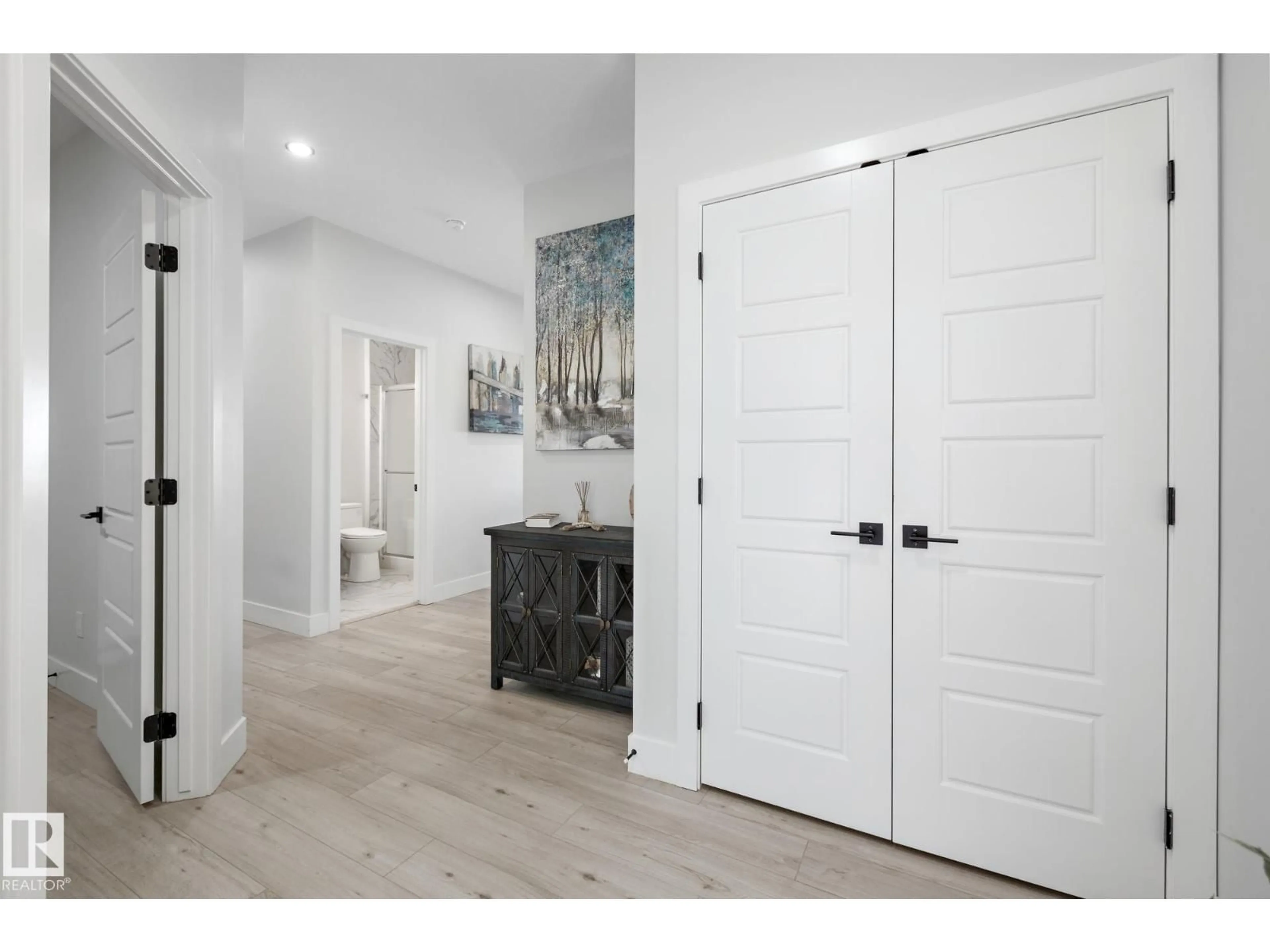 Indoor entryway for NW - 18204 94 ST, Edmonton Alberta T5Z0G6