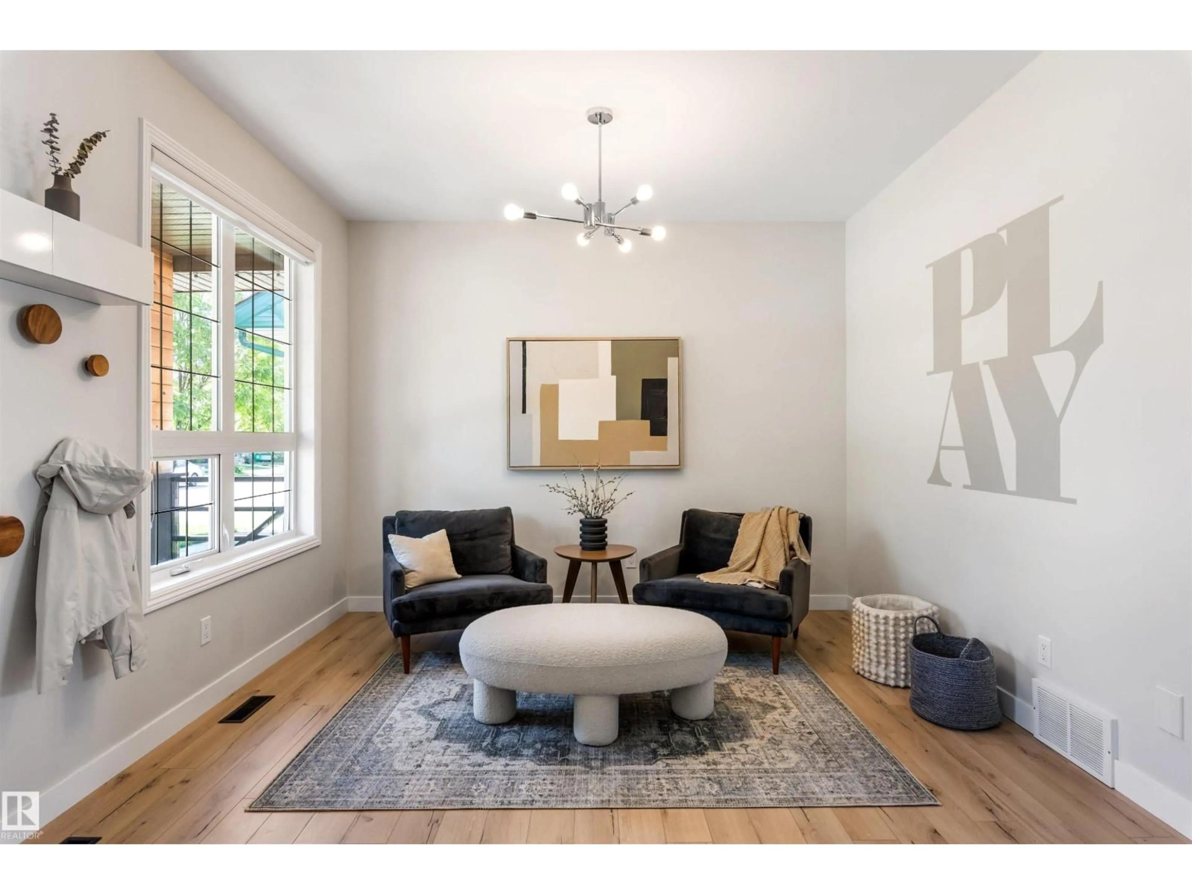 Living room with furniture, unknown for 5338 TERWILLEGAR BV, Edmonton Alberta T6R3H8