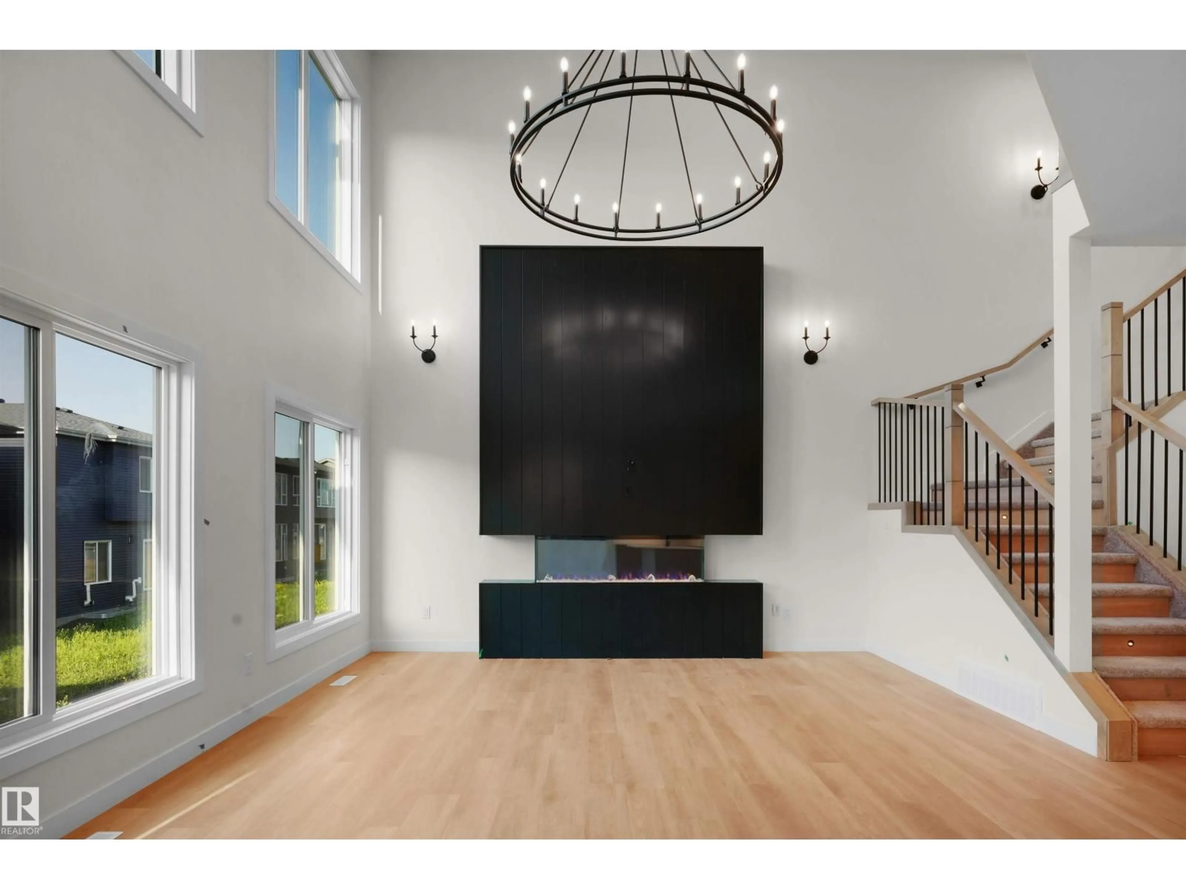 Unknown for 3326 CHICKADEE DR, Edmonton Alberta T5S0V6