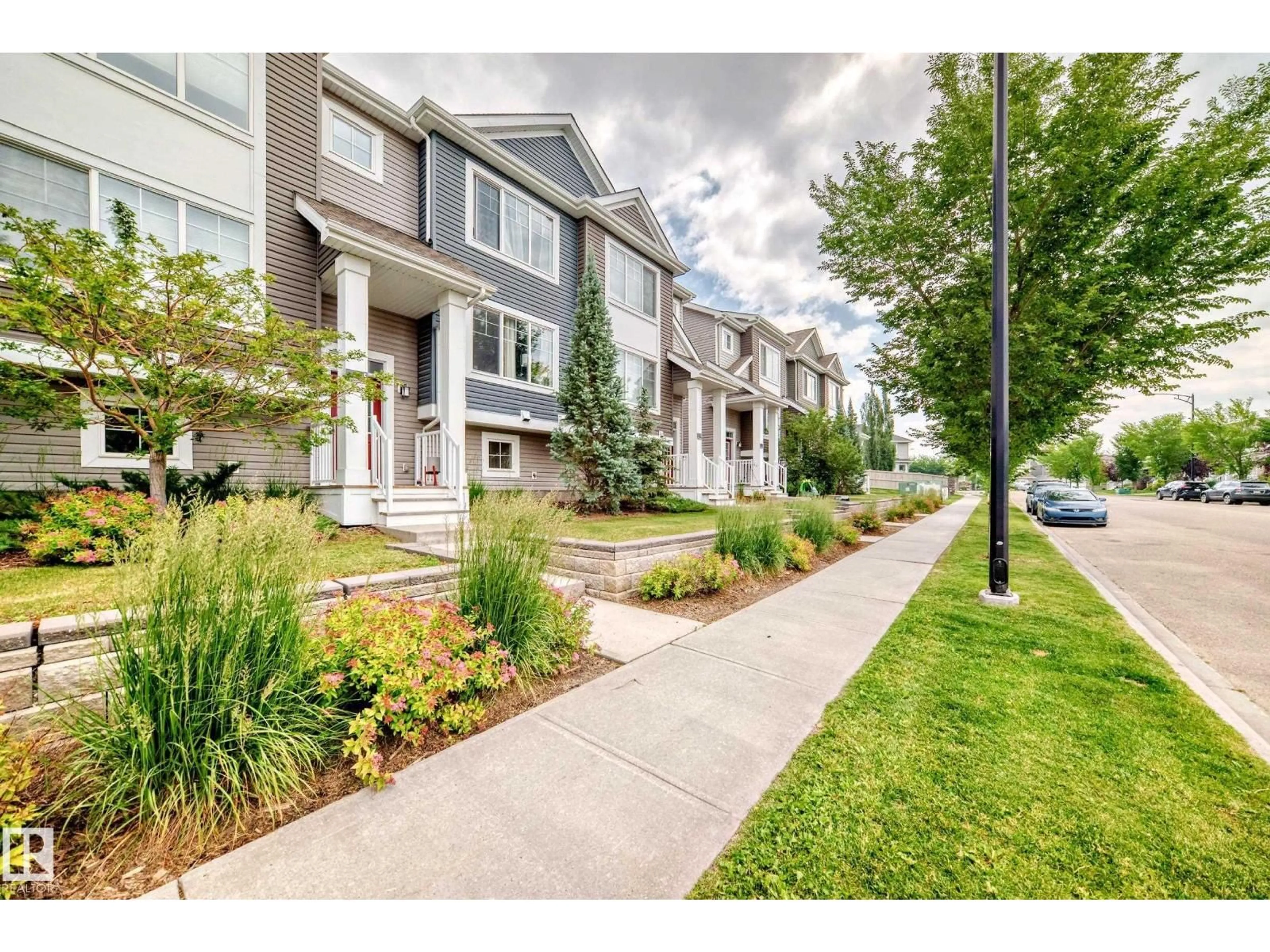 Unknown for 1391 STARLING DR, Edmonton Alberta T5S0L3
