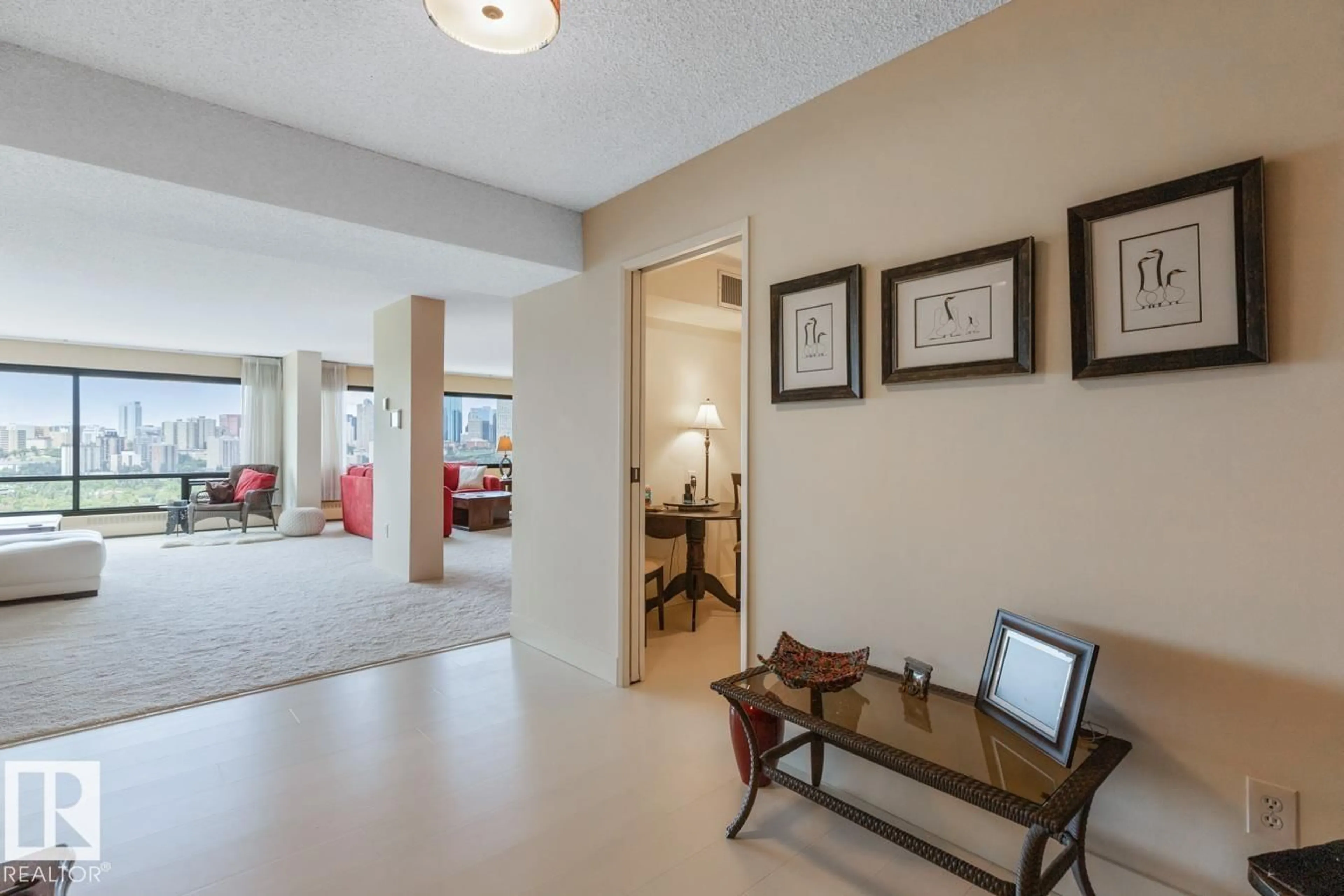 Indoor foyer for #402 - 9929 SASKATCHEWAN DR, Edmonton Alberta T6E6E5