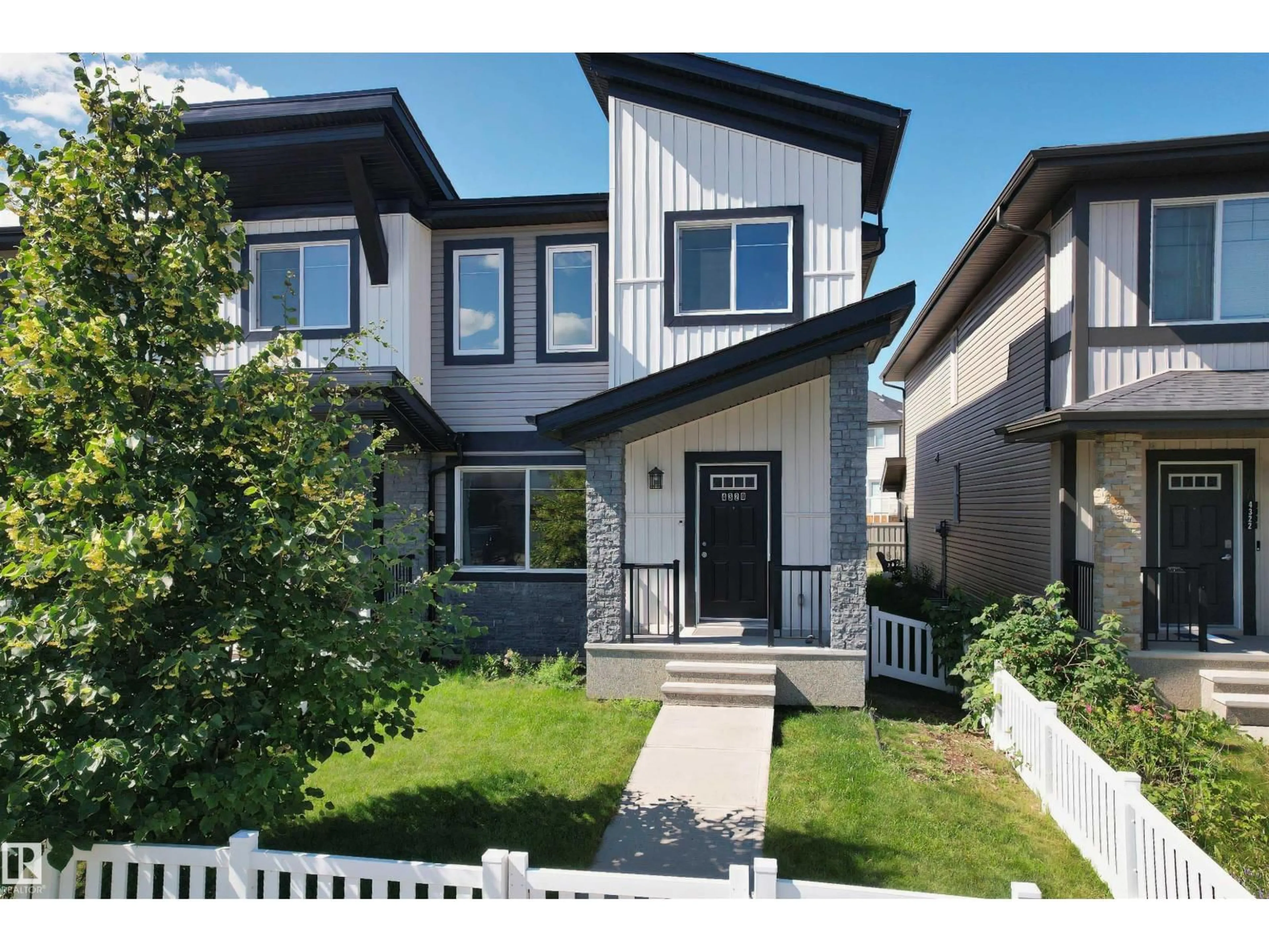 Home with vinyl exterior material, street for SW - 4320 ANNETT CM, Edmonton Alberta T6W2V5
