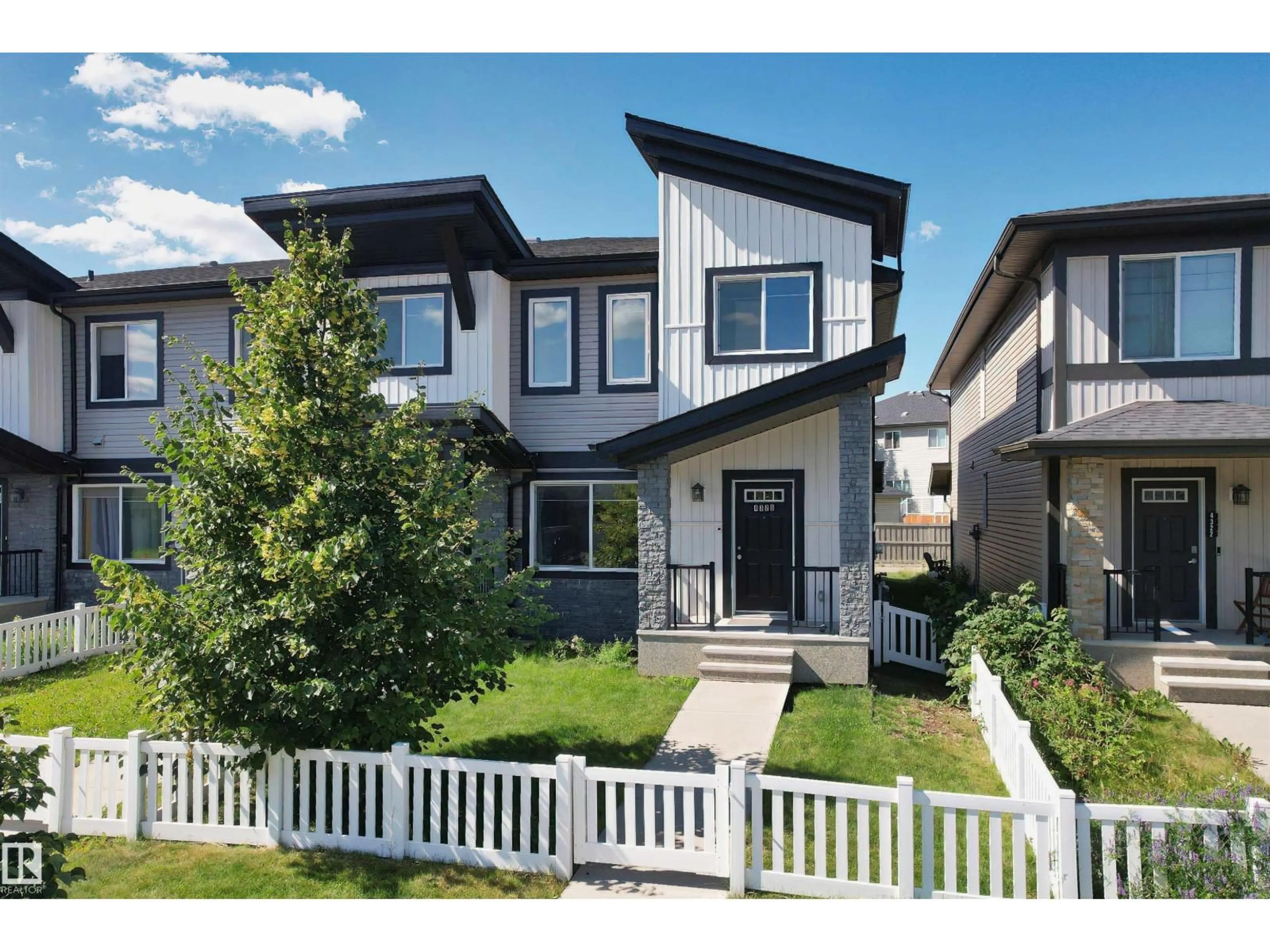 Home with vinyl exterior material, street for SW - 4320 ANNETT CM, Edmonton Alberta T6W2V5